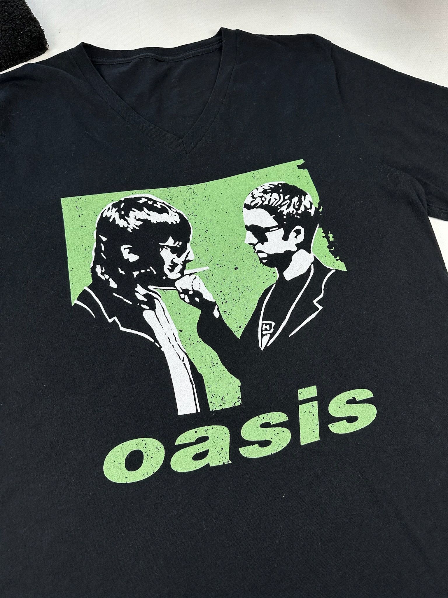 Band Tees vintage oasis t shirts Size US M / EU 48-50 / 2 - 1 Thumbnail