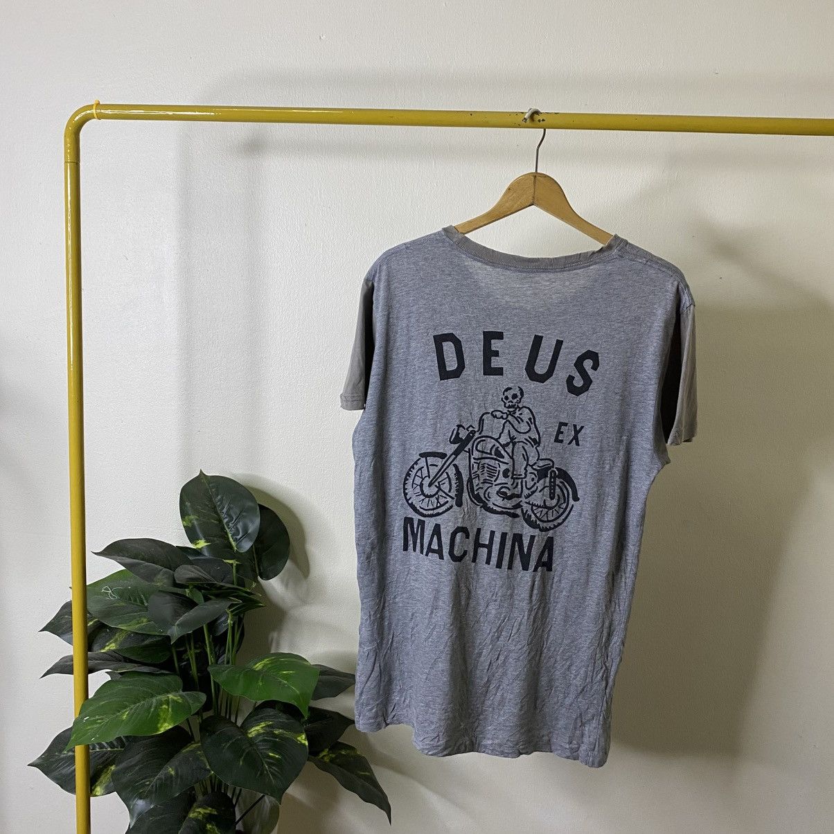 Deus Ex Machina Skulls Rider Bikers T Shirt Size US M / EU 48-50 / 2 - 1 Thumbnail