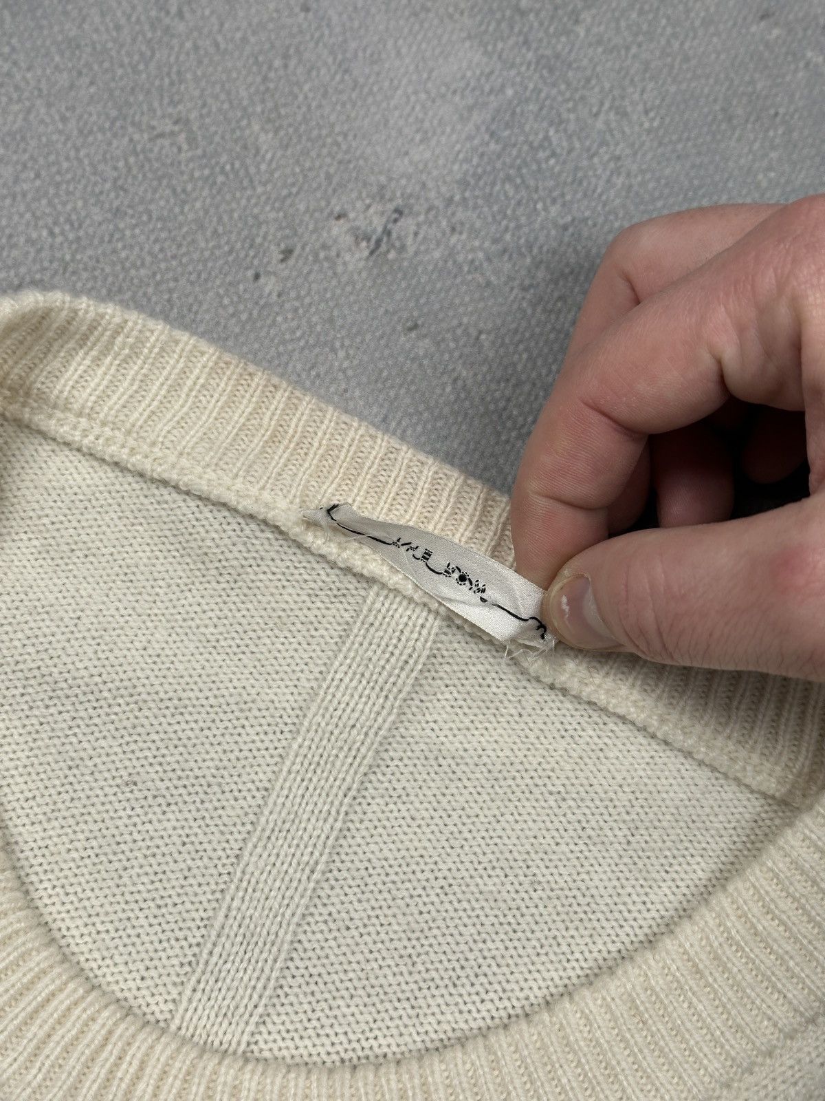 The Row The Row Ivory Cashmere Wool Minimalist Crewneck Lux Sweater Size US XL / EU 56 / 4 - 16 Thumbnail