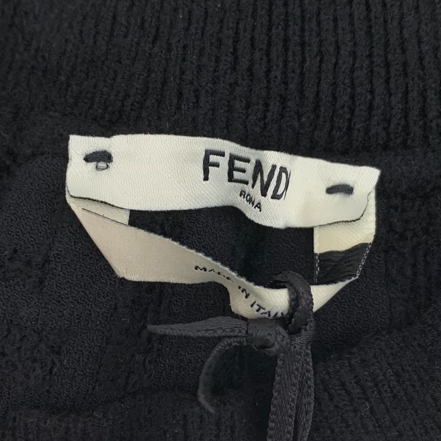 Fendi Fendi Black Logo Embossed Knitted Midi Skirt With Drawstring Size 40" / US 18 - 5 Thumbnail