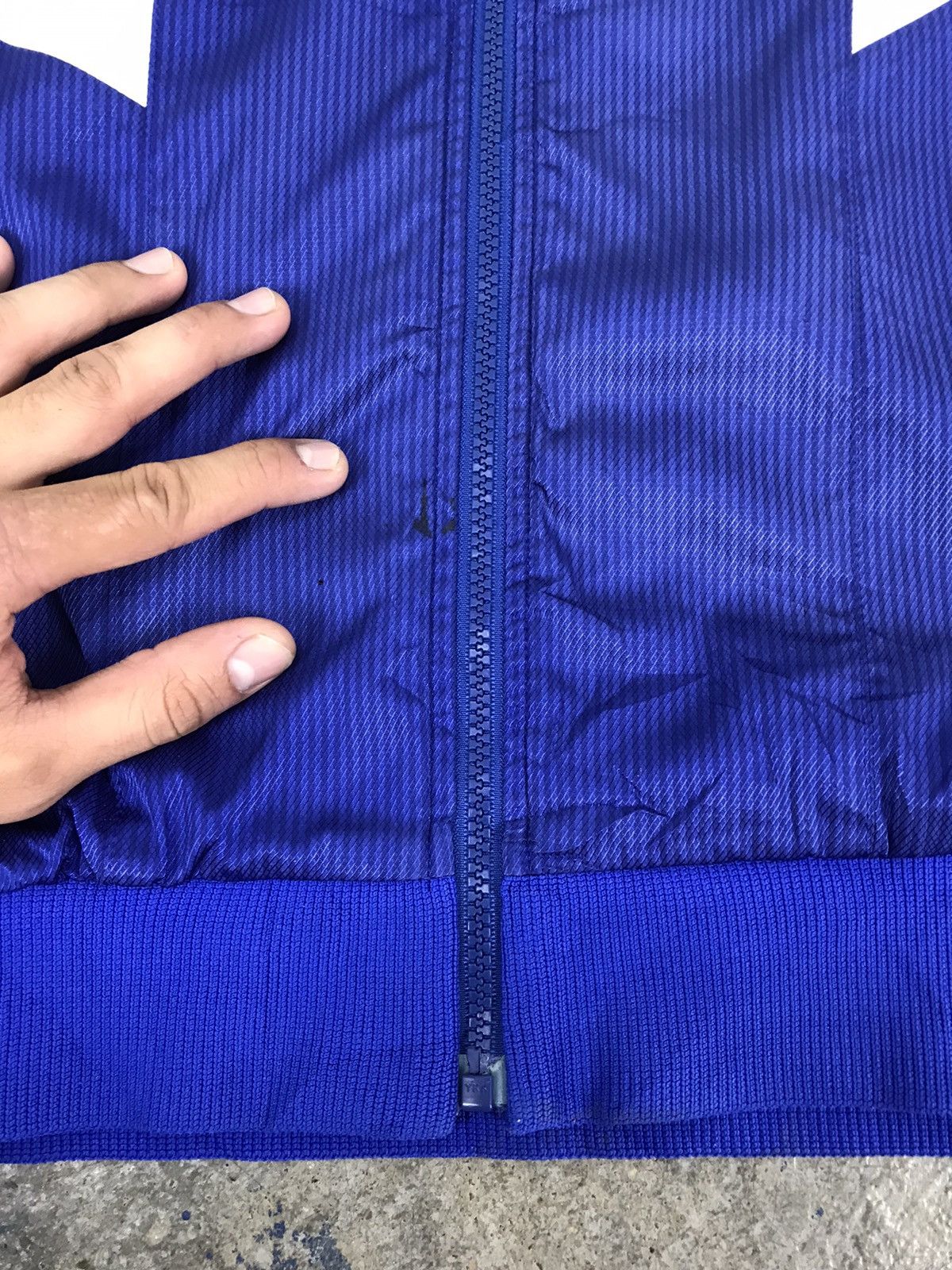Adidas Vintage Adidas 90s Windbreaker Size US L / EU 52-54 / 3 - 4 Thumbnail