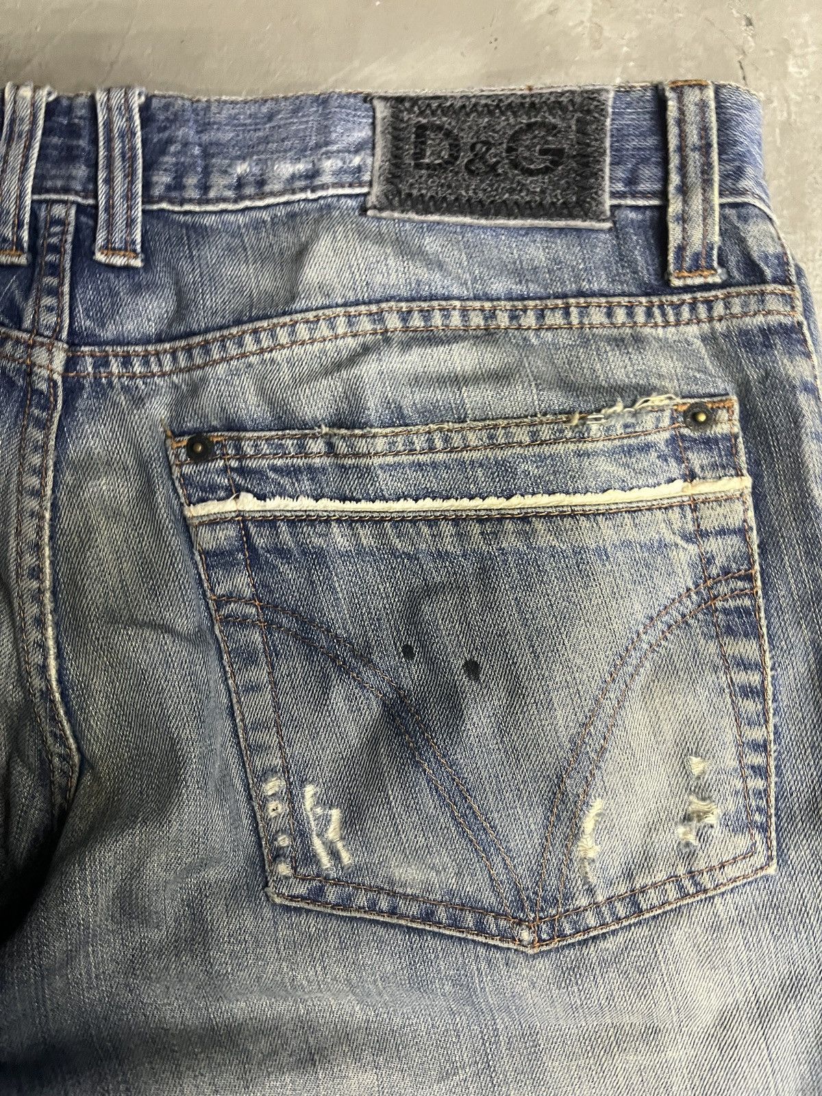 Dolce & Gabbana Vintage D&G Destroyed Mud Wash Patchwork Boro Jeans Size US 36 / EU 52 - 15 Thumbnail