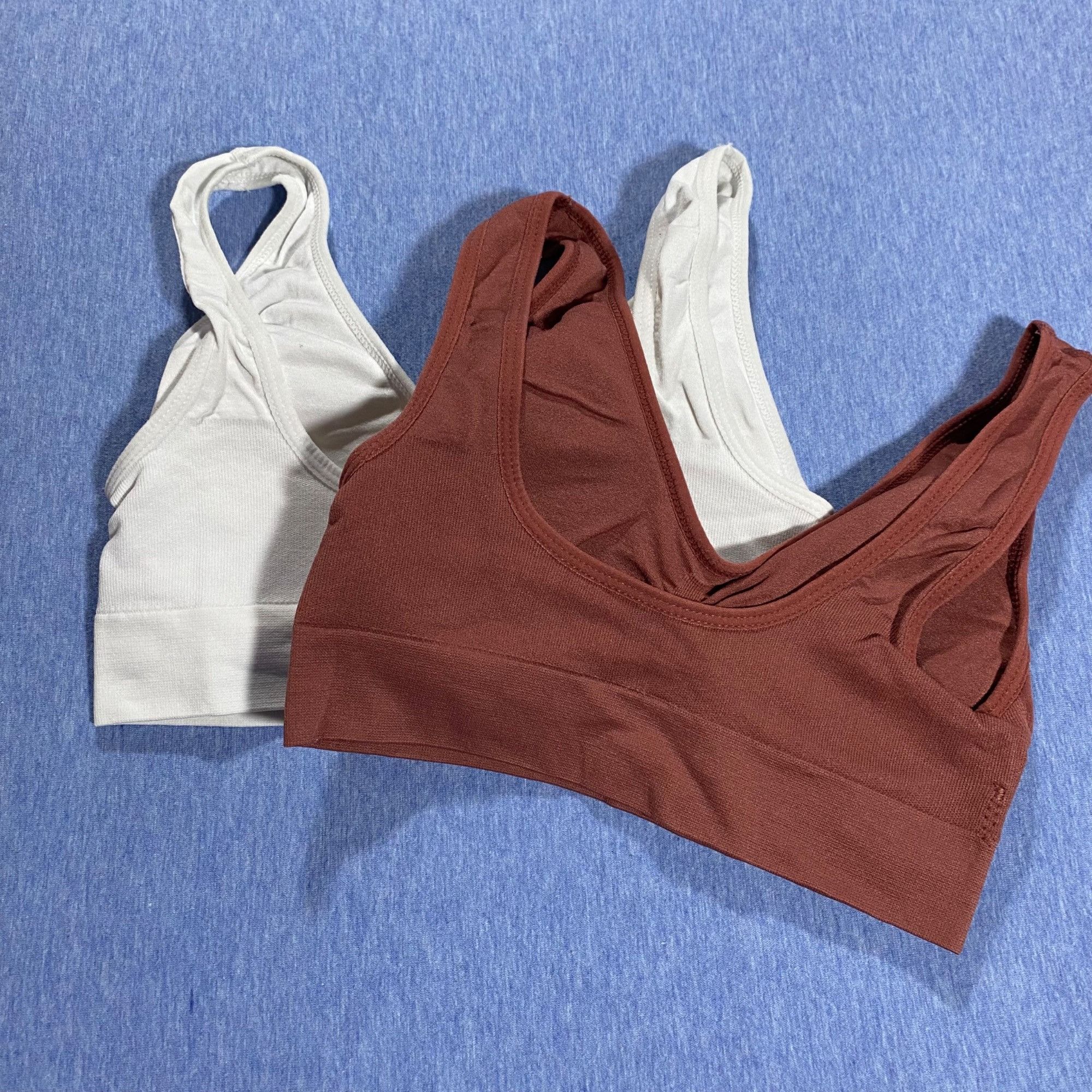 Other 2-Pack Seamless Sports Bras Small Size ONE SIZE - 2 Thumbnail