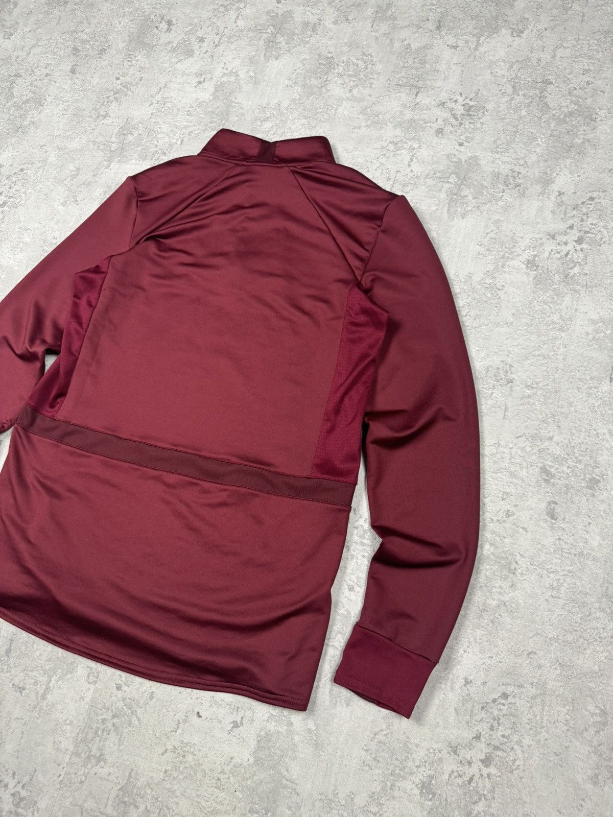Umbro 2021-22 West Ham Umbro 1/4 Zip Training Top Size M Size US M / EU 48-50 / 2 - 9 Thumbnail