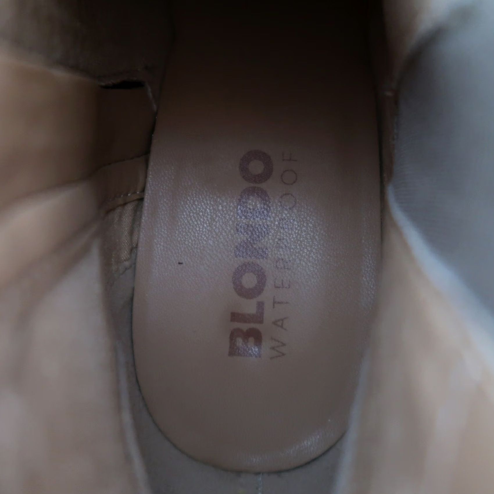 Blondo VINTAGE Blondo Victory Taupe Grey Suede Leather Waterproof Ankle Boots 9 Size US 9 / IT 39 - 7 Thumbnail