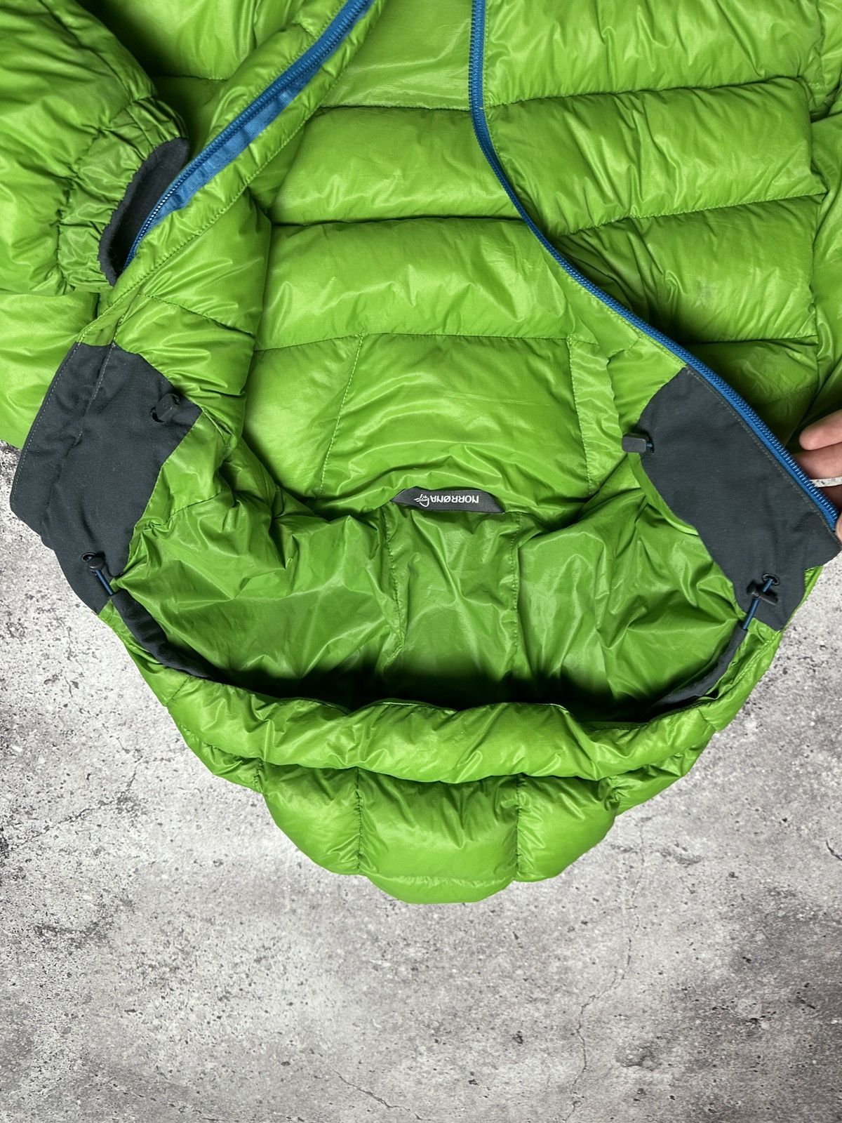Norrona Norrona Lyngen Down 750 Outdoor Hooded Puffer Down Jacket Size US S / EU 44-46 / 1 - 11 Thumbnail