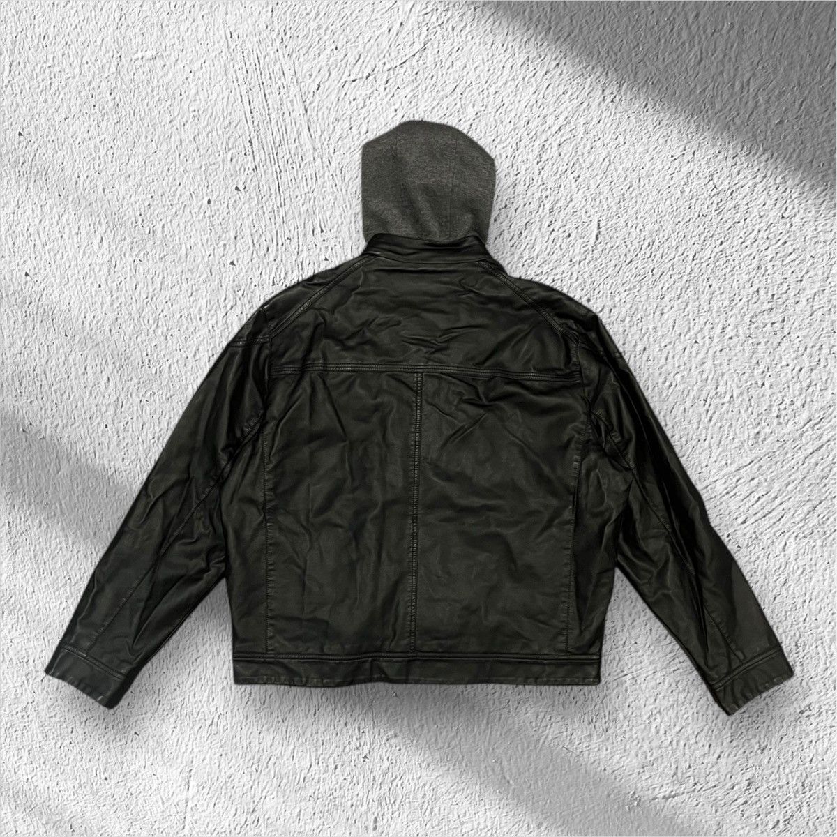 Calvin Klein Calvin Klein Black Leather Jacket w/ Hoodie – Size XL Size US XL / EU 56 / 4 - 2 Thumbnail