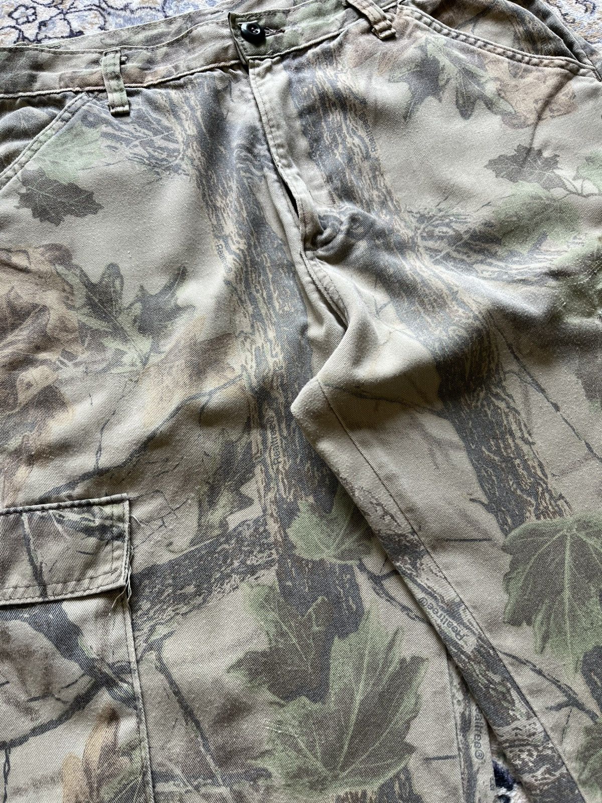 Liberty Vintage 90s Liberty x Realtree Camo Utility Cargo Pants Size US 35 - 4 Thumbnail