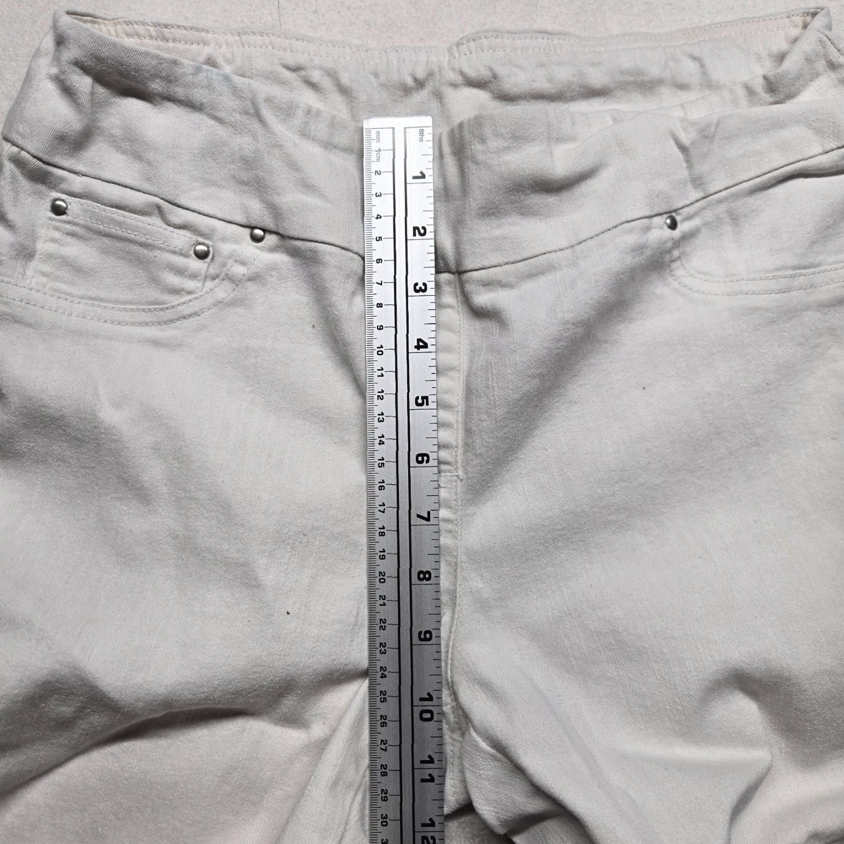 Vintage Ruby Rd. Favorites Solid White Pants Stretch Waist Adult Women's Size 8 Pants Metallic? No. Size 30" / US 8 / IT 44 - 5 Thumbnail