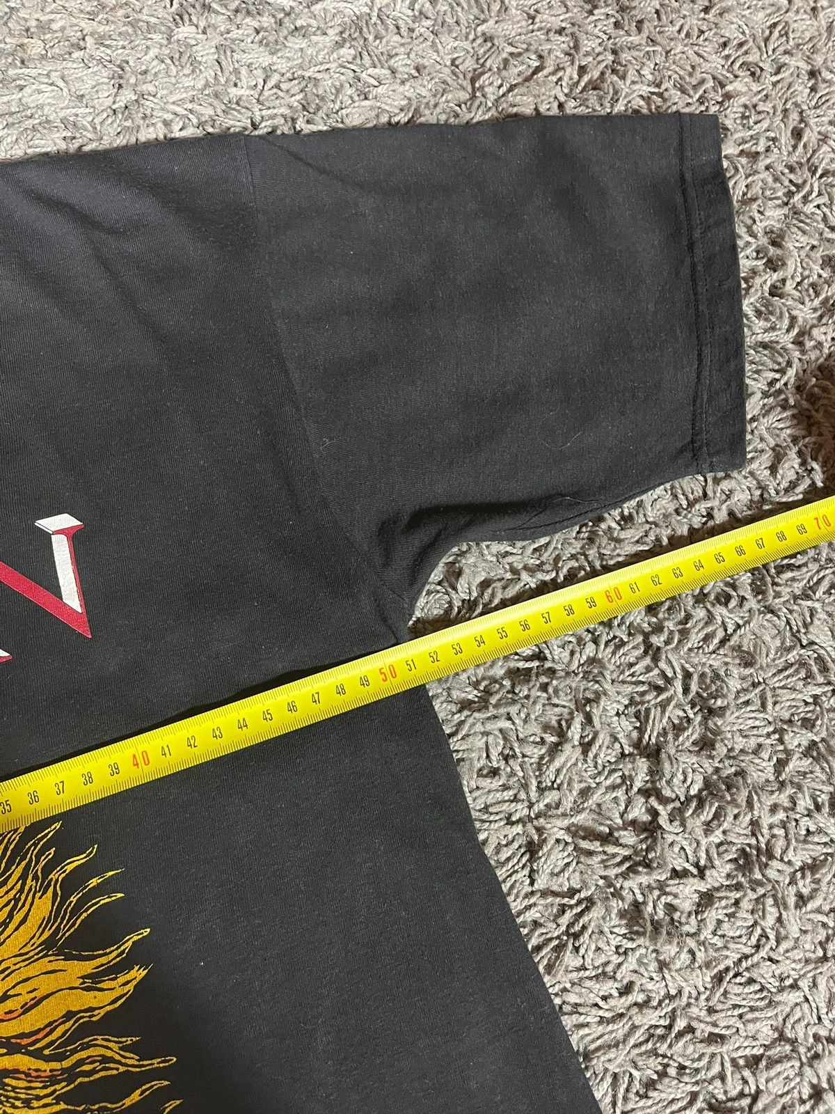Band Tees Queen 1991 Innuendo Vintage Tshirt Music Album RARE Freddie Size US M / EU 48-50 / 2 - 7 Thumbnail