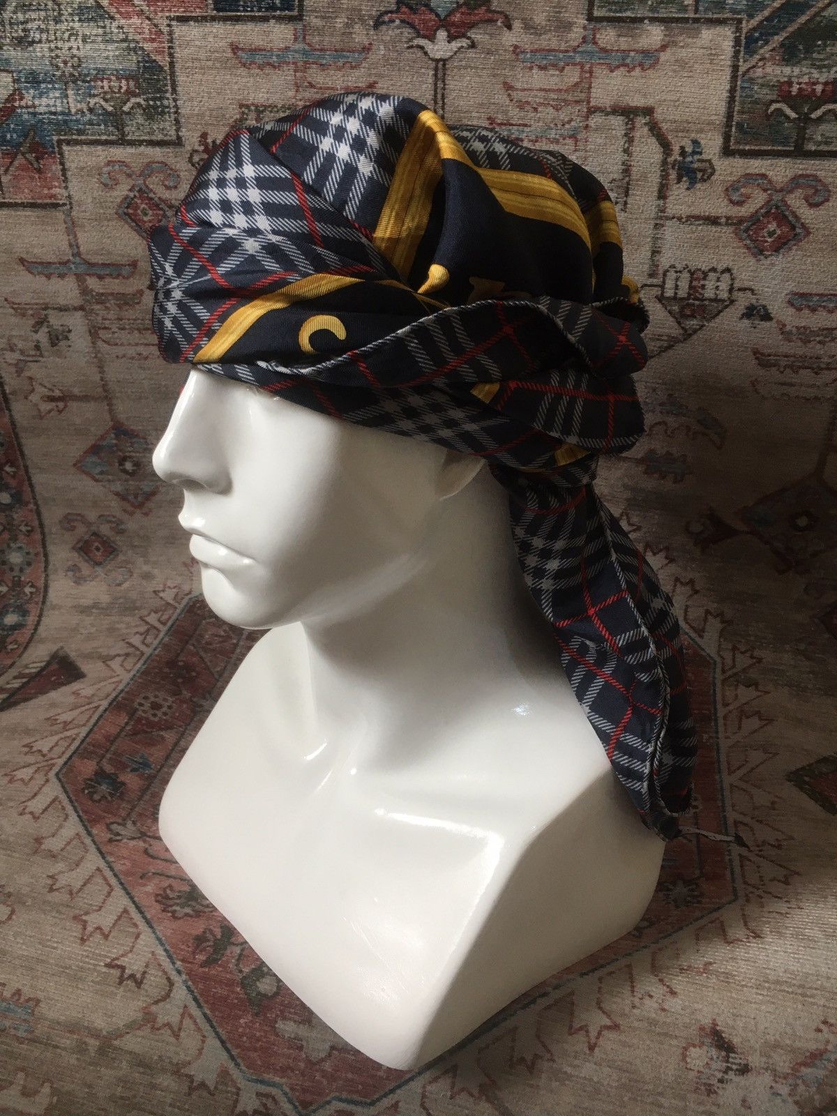 Burberry Burberrys Silk Scarf Size ONE SIZE - 3 Thumbnail