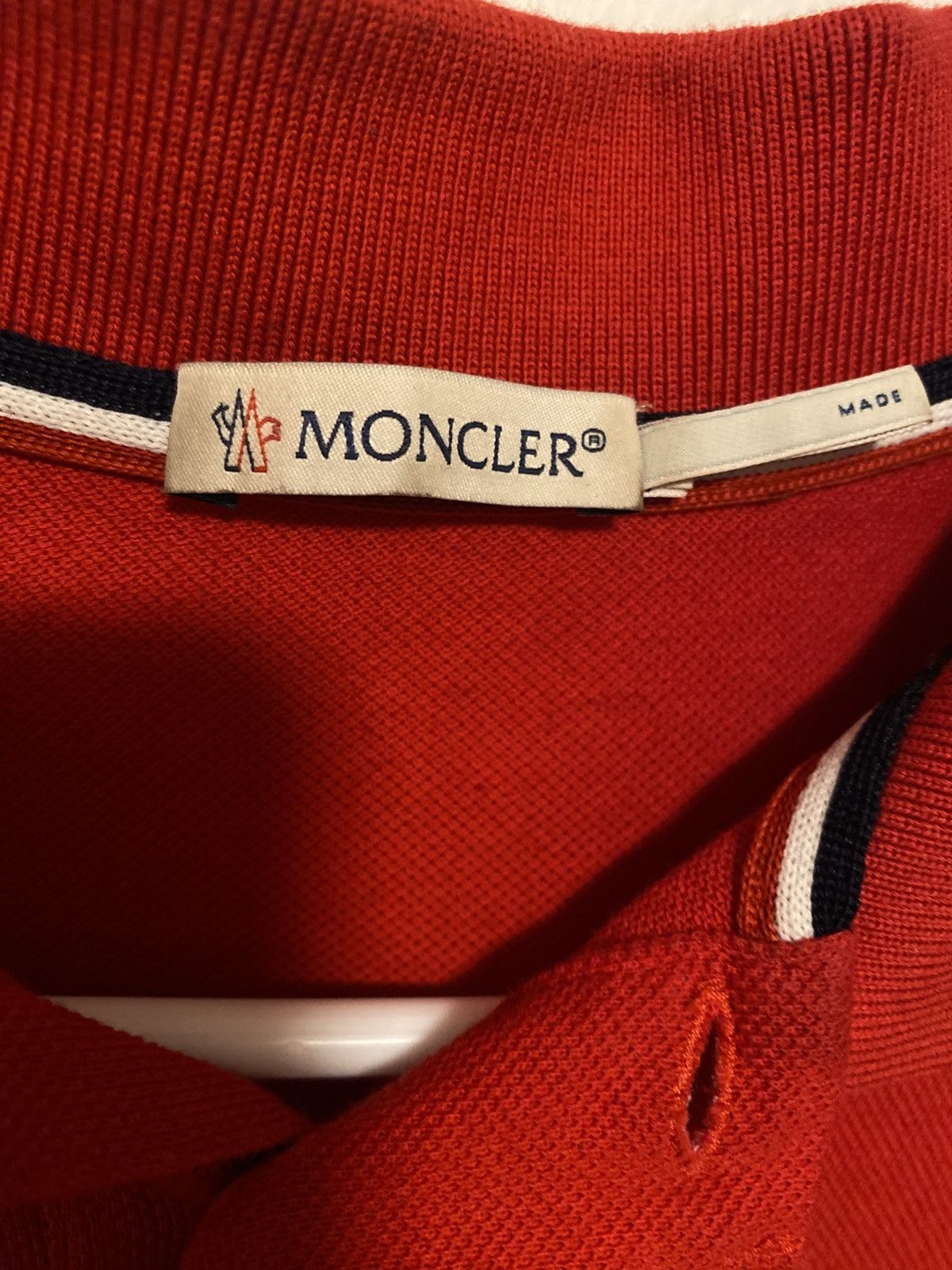 Moncler Moncler red polo size M Size US M / EU 48-50 / 2 - 4 Thumbnail