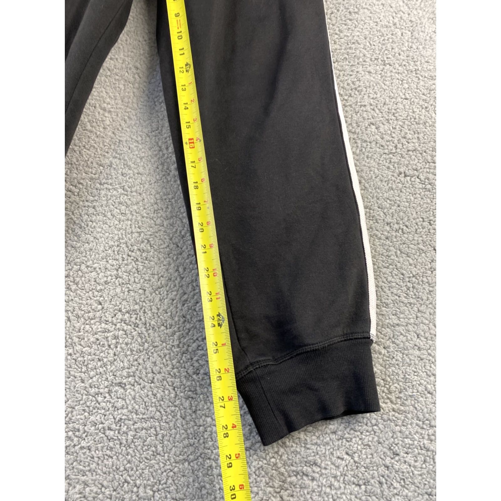 Adidas Adidas triple black sweatpants track pants size men's Small S / 37-21 Size US 29 - 5 Thumbnail