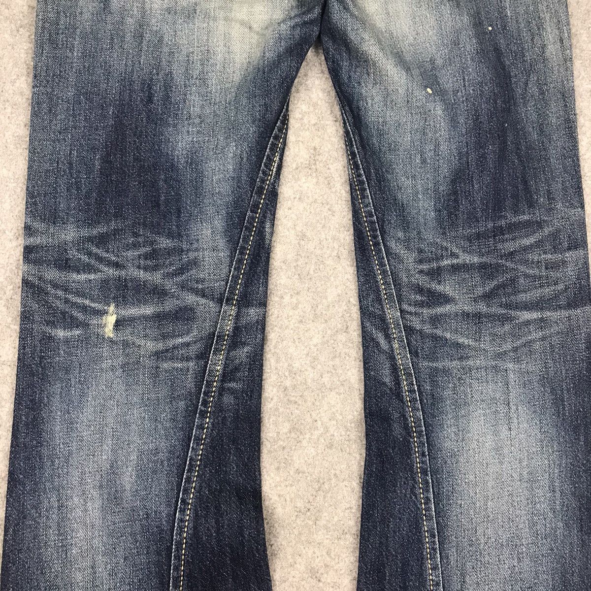 Edwin × Japanese Brand FLARE DENIM😈EDWIN BLUE TRIP DISTRESSED BOOTCUT DENIM PANT Size US 30 / EU 46 - 12 Thumbnail