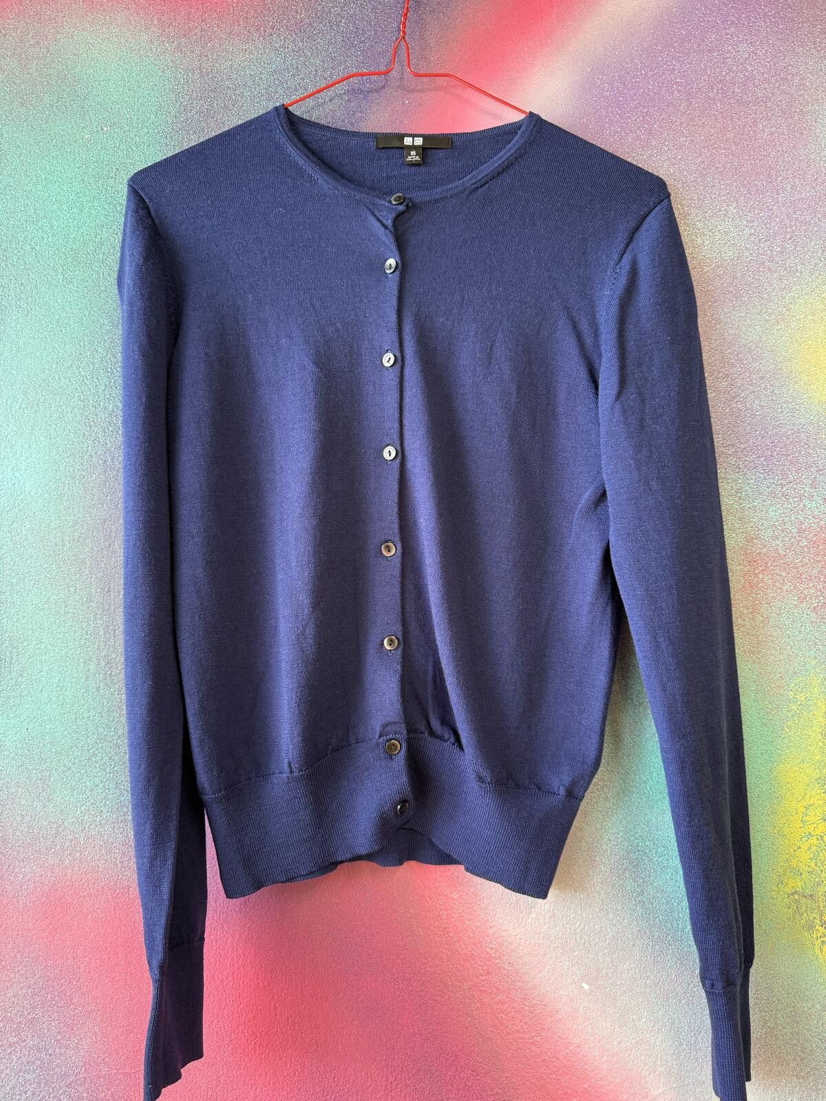 Other UNIQLO Navy Blue UV Protection Crew Neck Cardigan Size XS / US 0-2 / IT 36-38 - 1 Thumbnail