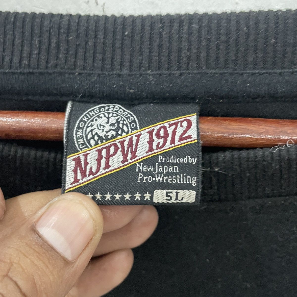 Japanese Brand Vintage NJPW 1972 Crewneck Sweatshirt Size US XL / EU 56 / 4 - 5 Thumbnail