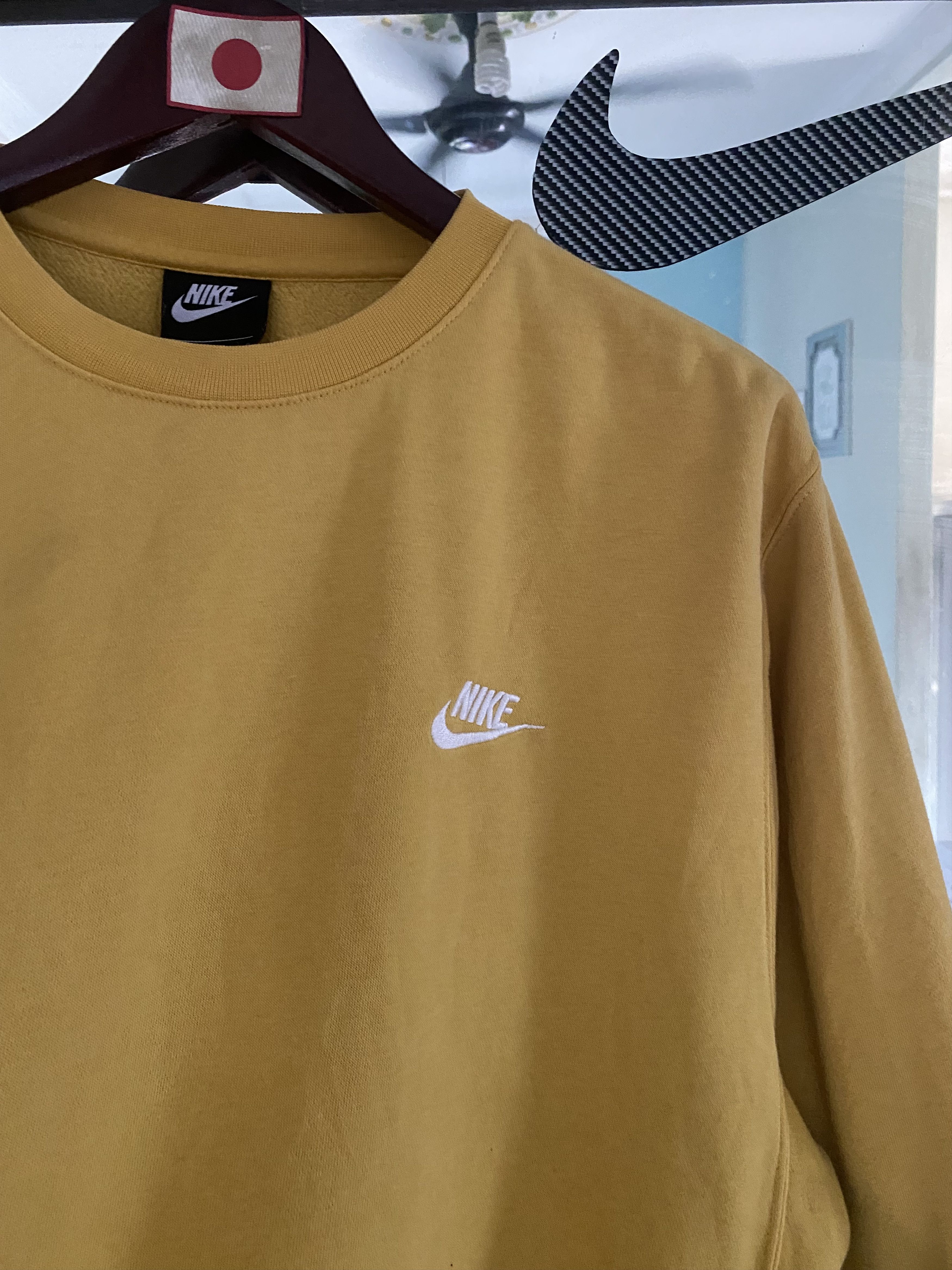 Nike × Vintage Nike Sweatshirt Yellow L Size Size US L / EU 52-54 / 3 - 2 Thumbnail