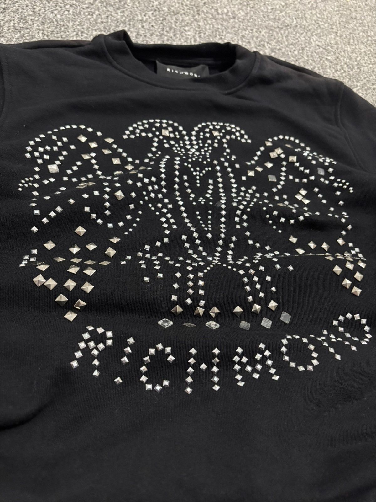 John Richmond Richmond Crystal Logo VVS Crewneck Size US S / EU 44-46 / 1 - 2 Thumbnail