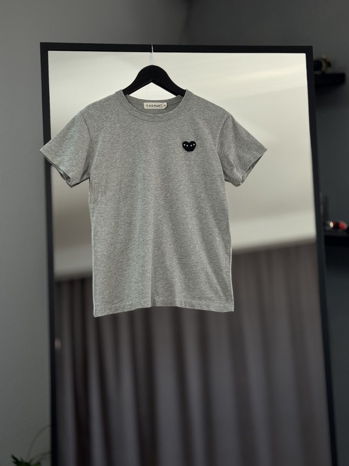 Comme des Garcons PLAY Vintage Japan comme des garcons Play T-shirt Prada style Size M / US 6-8 / IT 42-44 - 2 Thumbnail