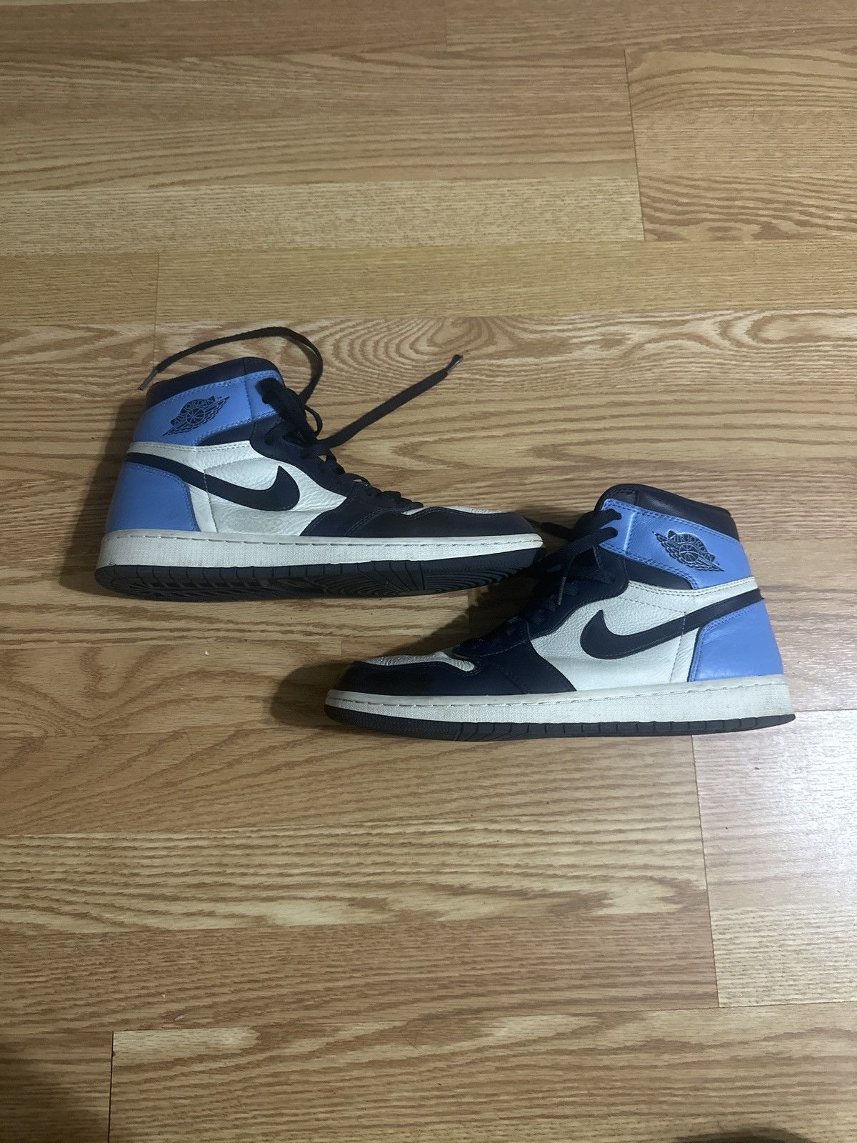 Air Jordan Retro High OG 'Obsidian'