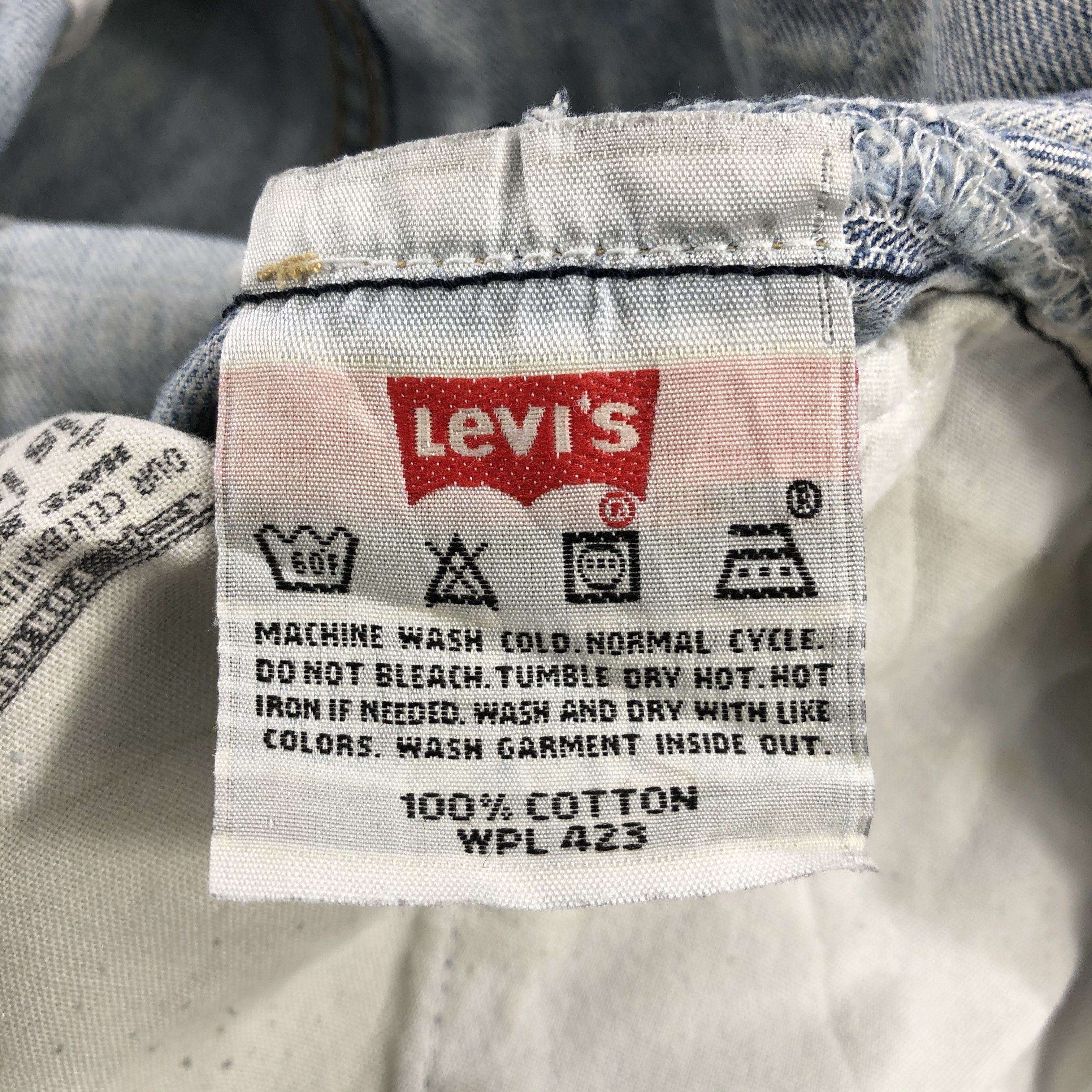 Levi's × Vintage 90s Vintage Ripped Light Wash Levis 501 Jeans-J1611 Size US 36 / EU 52 - 14 Thumbnail