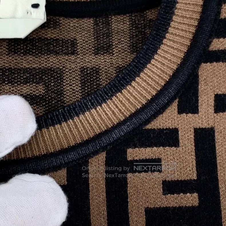 Fendi Fendi Dark brown logo letter all-over print round neck lon Size 4XL / US 24-26 - 8 Thumbnail