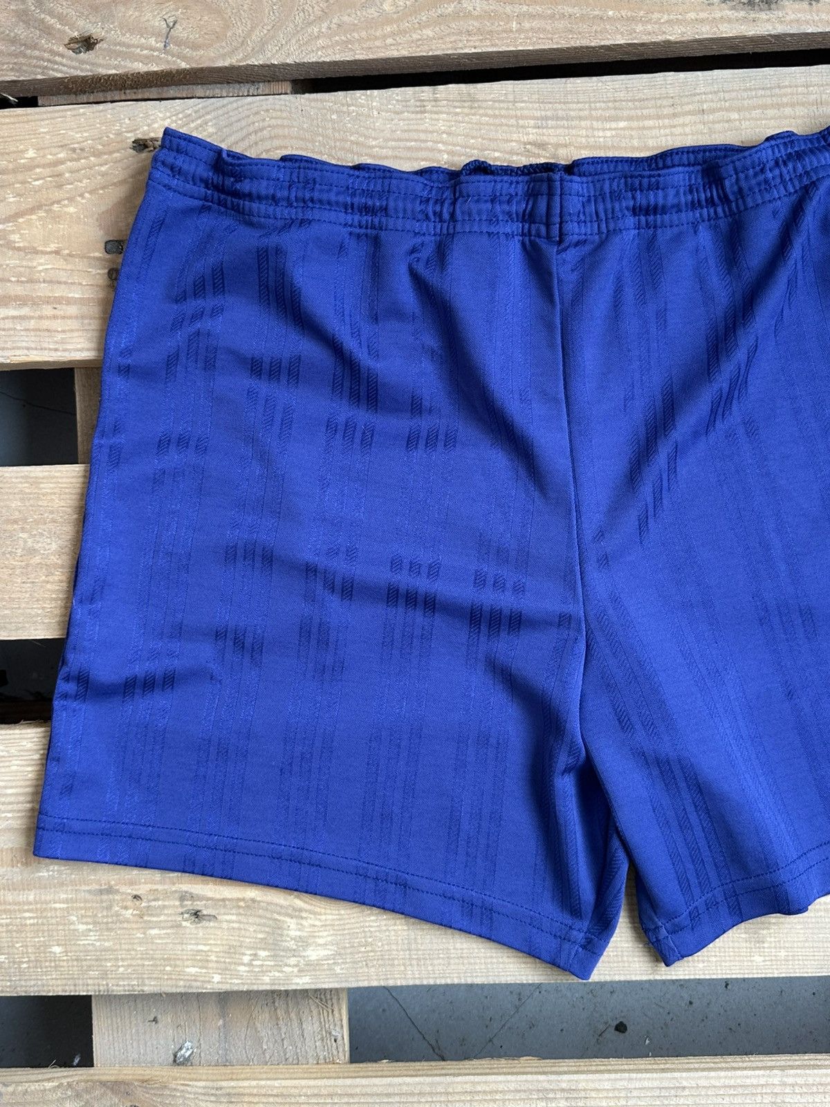 Adidas Vintage Adidas Stripped Jersey Shorts Size US 32 / EU 48 - 3 Thumbnail