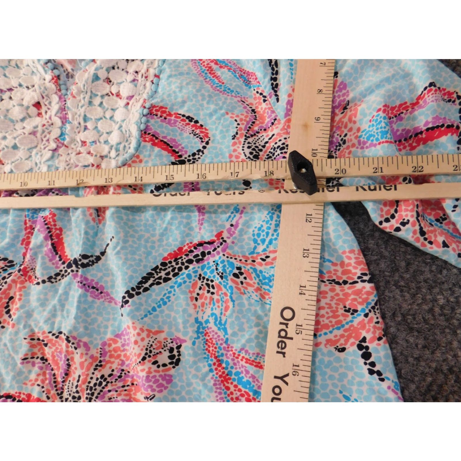 Vintage Crown & Ivy Blouse Womens PL Petites Blue Floral Knit Rayon Crew Neck Pullover Long Sleeve Button Basic Designer Vintage: No Size L / US 10 / IT 46 - 7 Thumbnail