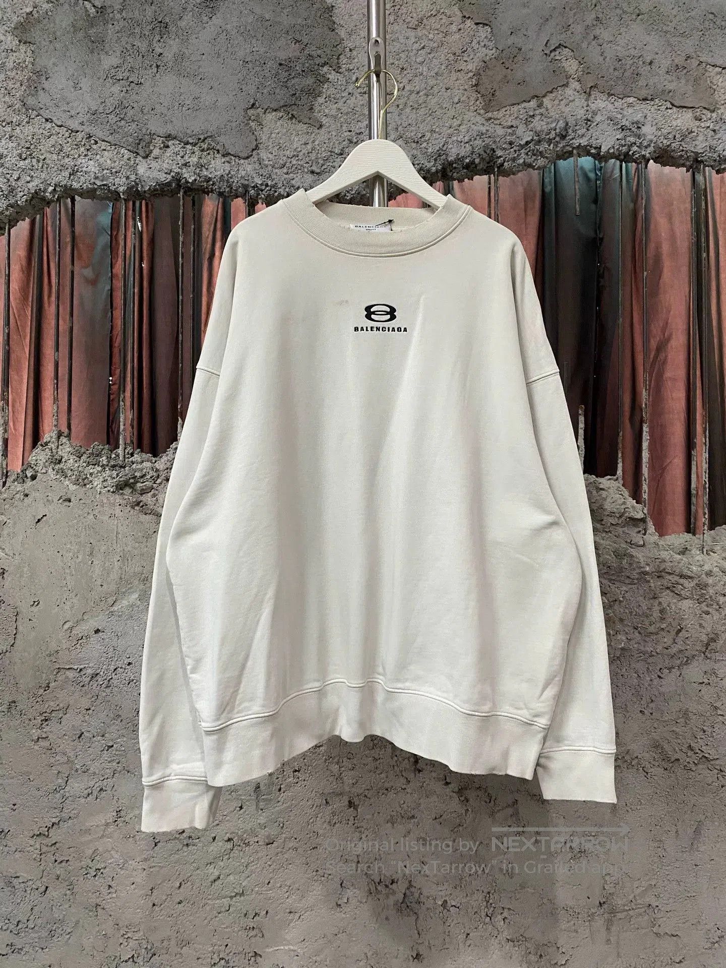 Balenciaga balenciaga snow series embroidered sweatshirt. Size US M / EU 48-50 / 2 - 1 Thumbnail