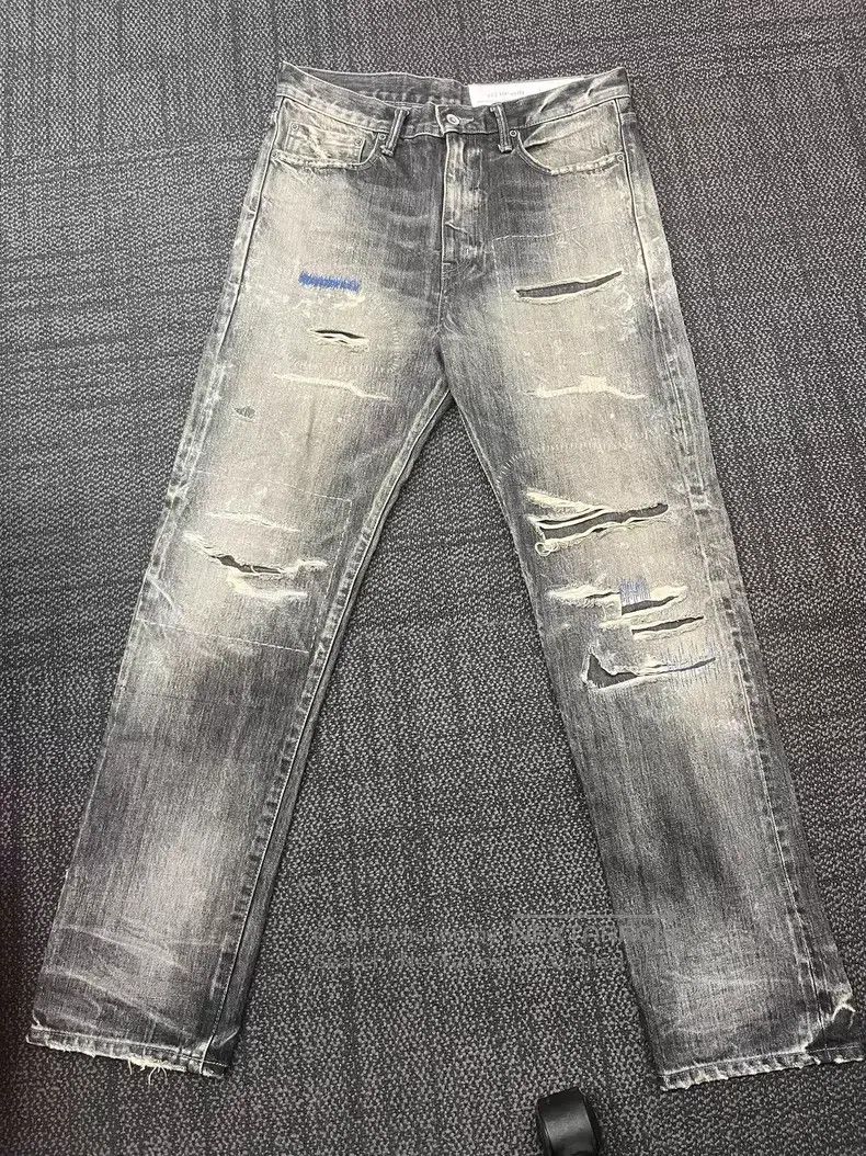 Neighborhood Neighborhood size S jeans Size US 27 - 1 Thumbnail