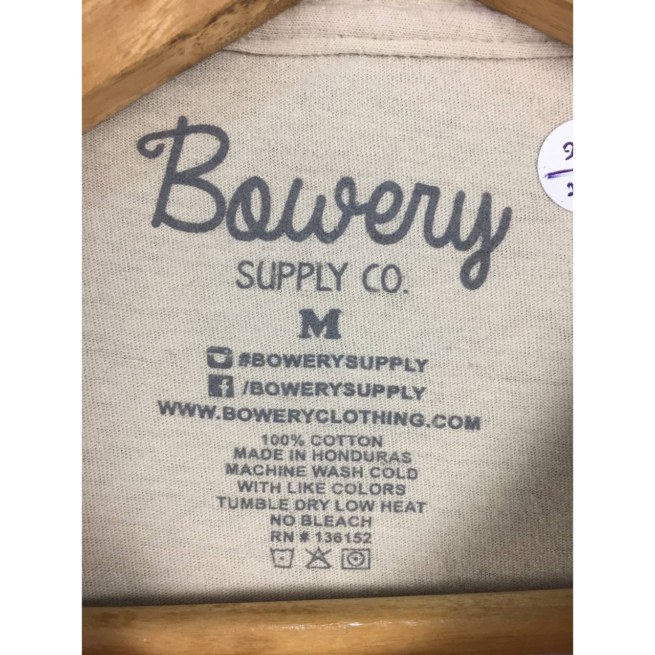 Bowery × Vintage Bowery Supply Co Euphoria Surreal Butterfly Hand Graphic Tee Size US M / EU 48-50 / 2 - 8 Thumbnail