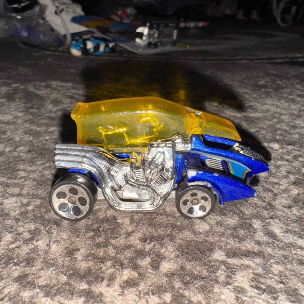 Vintage 1998 Hot Wheels Motor Psycho Wild Things Car Blue Yellow Size ONE SIZE - 3 Thumbnail