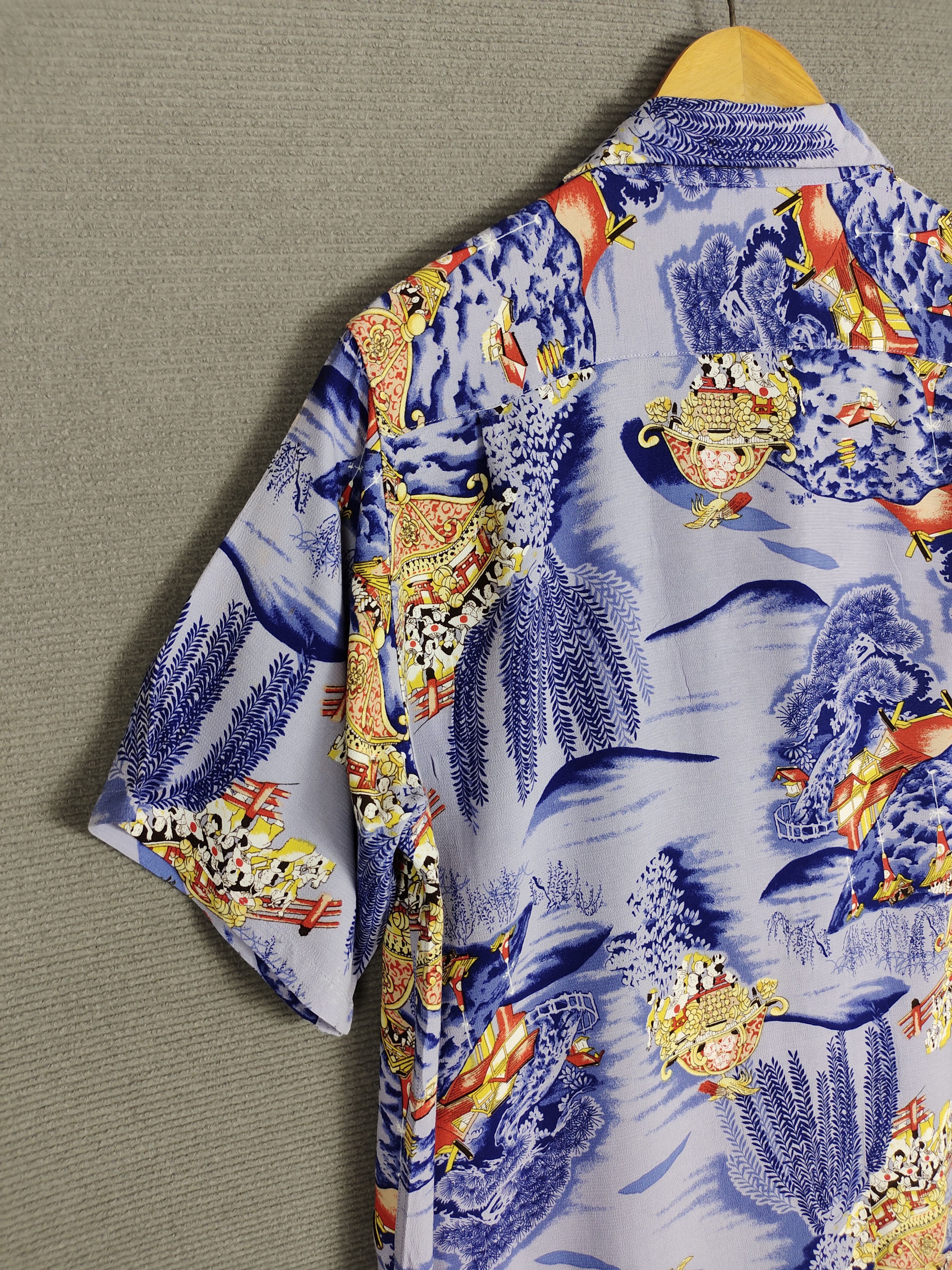 Vintage Japanese Hawaiian History Book Pagoda Rayon Crepe Shirt Size US L / EU 52-54 / 3 - 11 Thumbnail