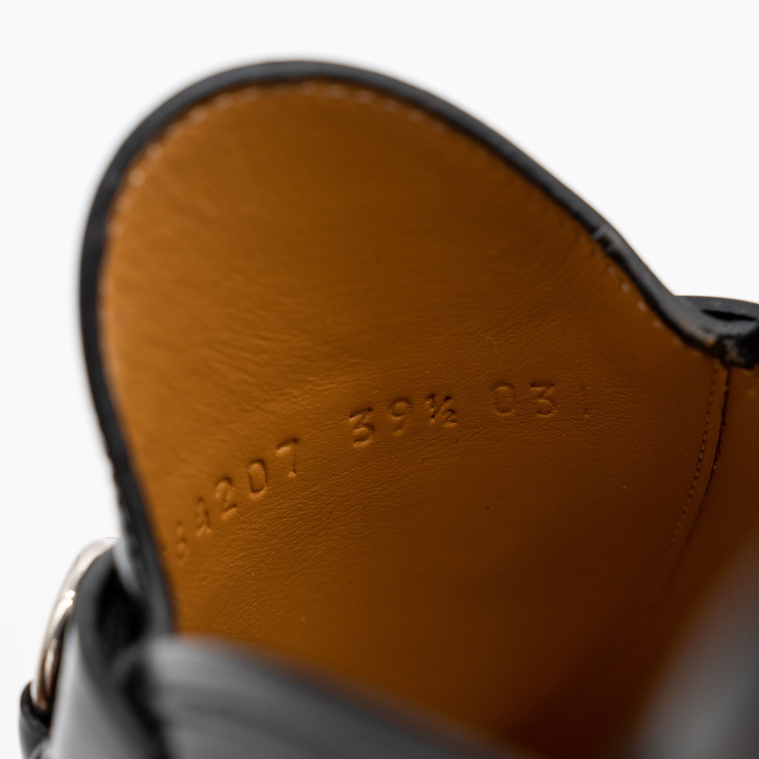 Gucci 39.5G Gucci Mules Platform Horsebit Black Leather Lug Sole Size US 9.5 / IT 39.5 - 10 Thumbnail