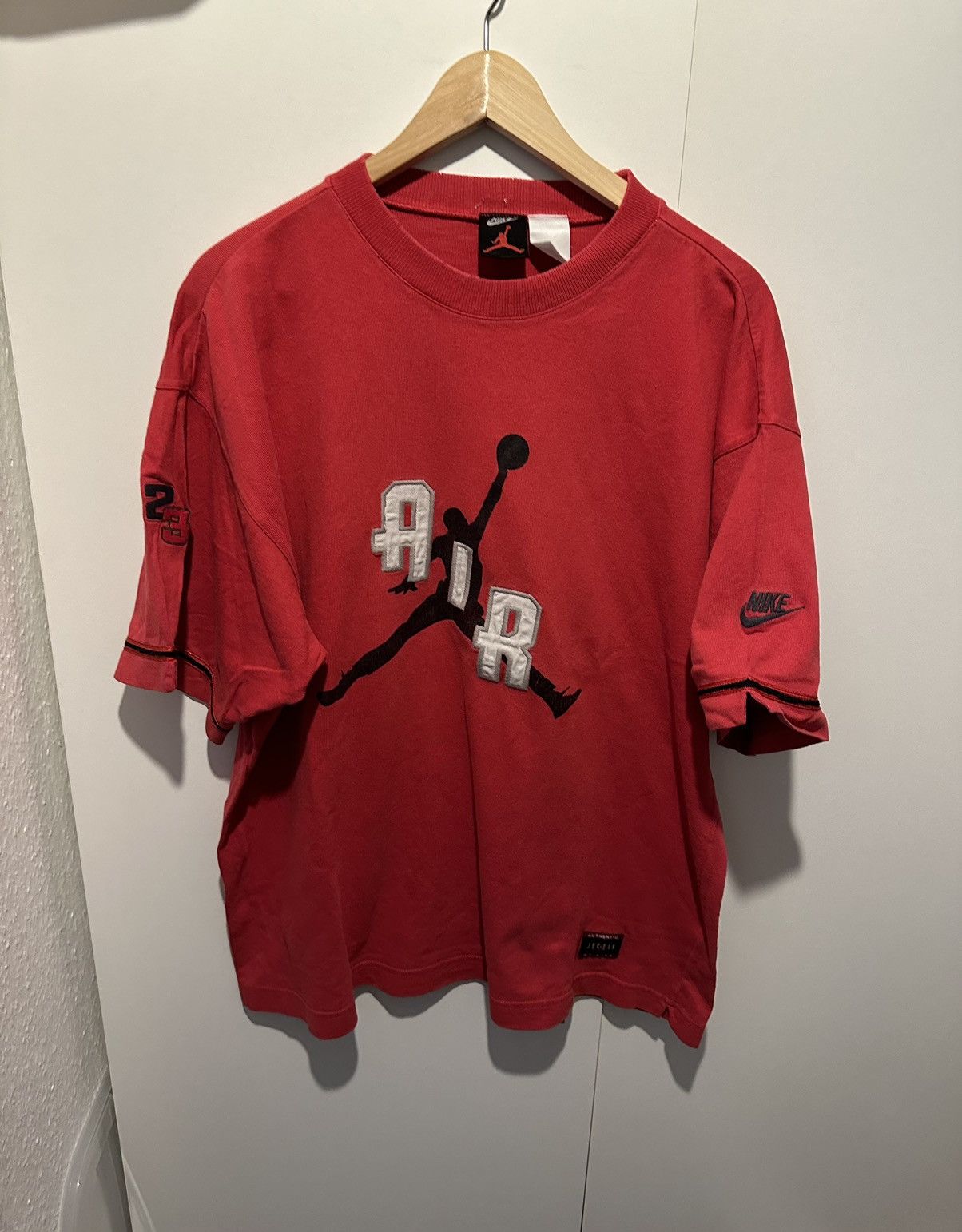 Nike Air Jordan Sweatshirt T-Shirt Size M Vintage Shirt