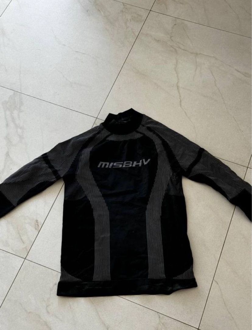 MISBHV active top long sleeve