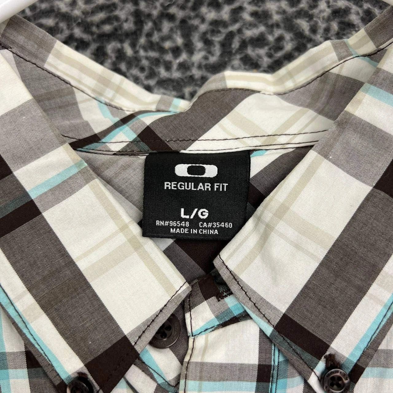 Oakley Oakley Shirt Men Regular Fit Plaid Button Down Y2K L Size US L / EU 52-54 / 3 - 6 Thumbnail