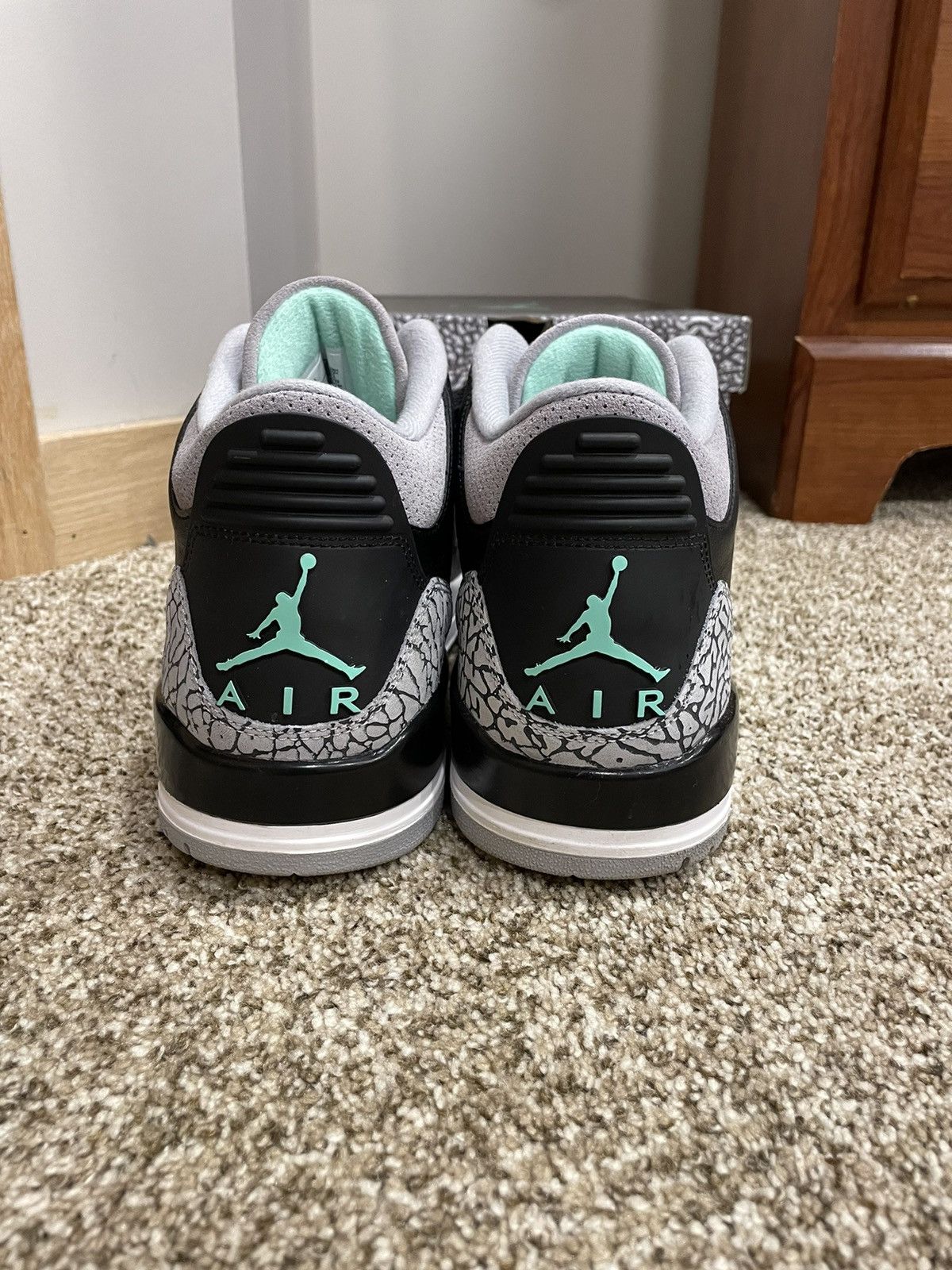 Jordan Brand Jordan 3 Green Glow Retro Size US 13 / EU 46 - 6 Thumbnail