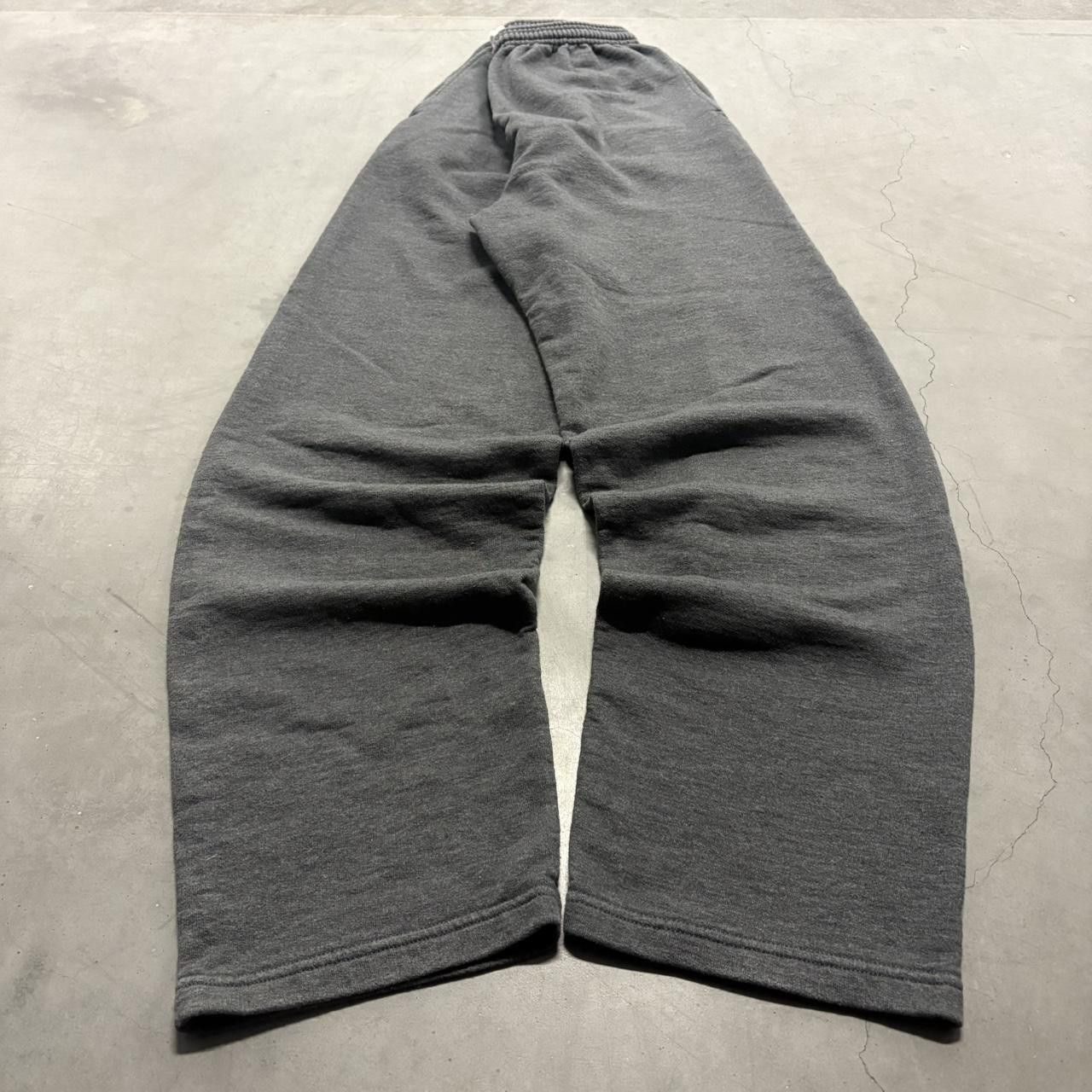 Vintage Crazy Vintage Y2K/2000s Baggy Grey Loungewear Sweatpants! Size US 30 / EU 46 - 2 Thumbnail