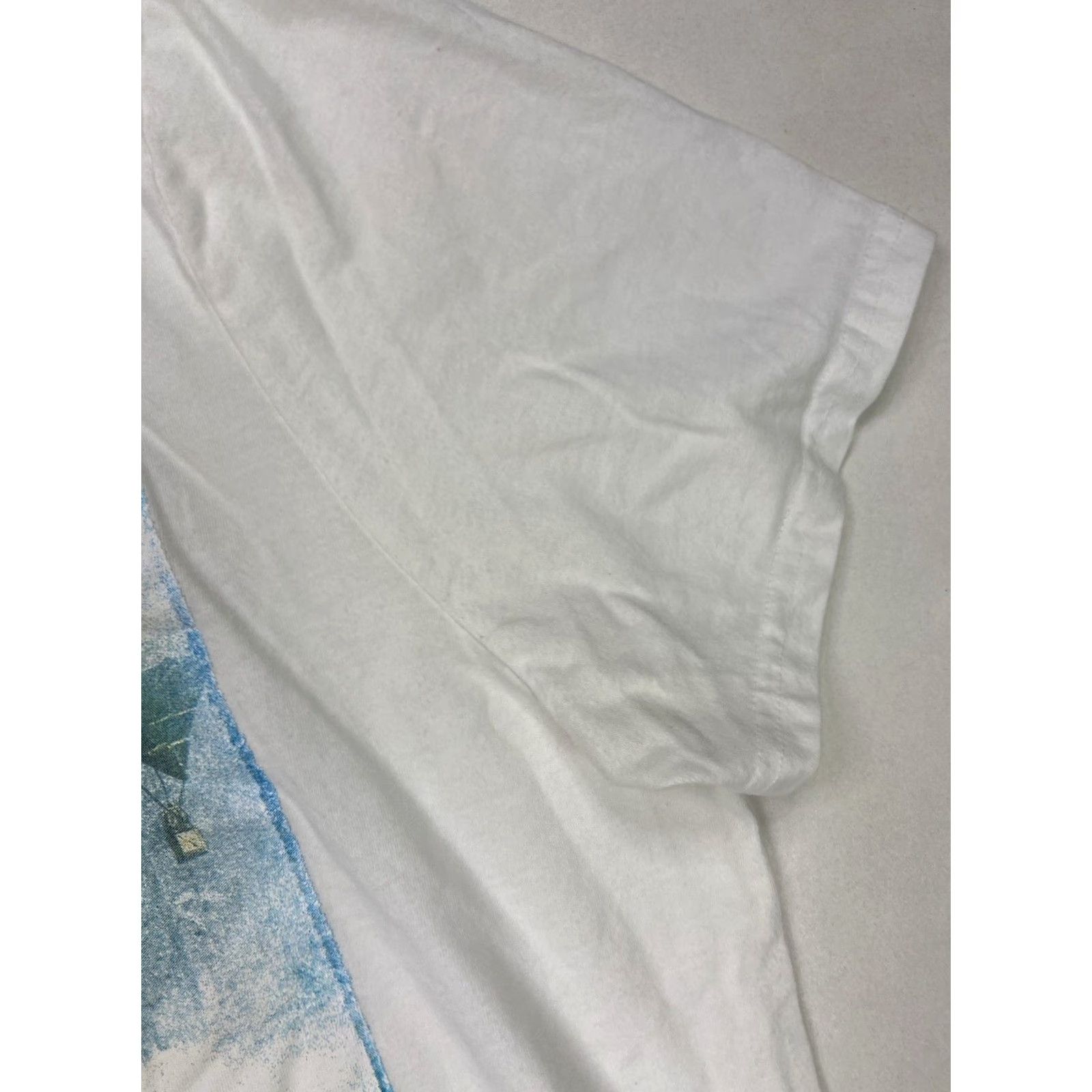 Banana Republic VINTAGE Banana Republic Graphic T-shirt Men XL White Short Sleeve Size US XL / EU 56 / 4 - 4 Thumbnail