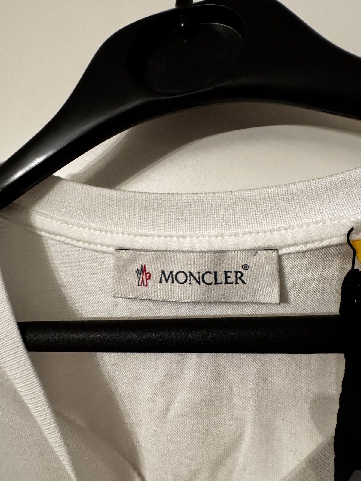 Moncler moncler t-shirt Size US L / EU 52-54 / 3 - 6 Thumbnail