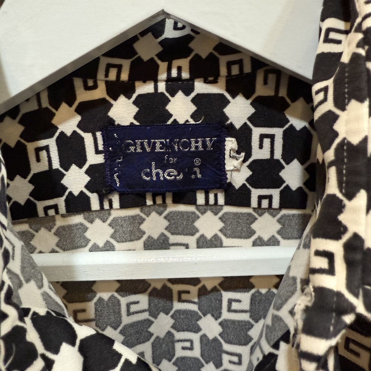 Givenchy Vintage Givenchy For Chesa Size US L / EU 52-54 / 3 - 4 Thumbnail