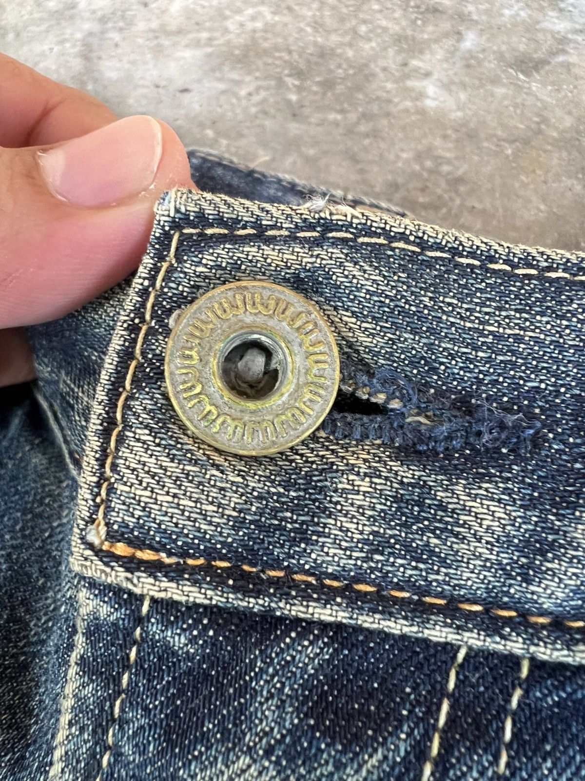 Japanese Brand Vintage Uniqlo UJ S002 Japanese Brand Jean Size US 31 - 14 Thumbnail