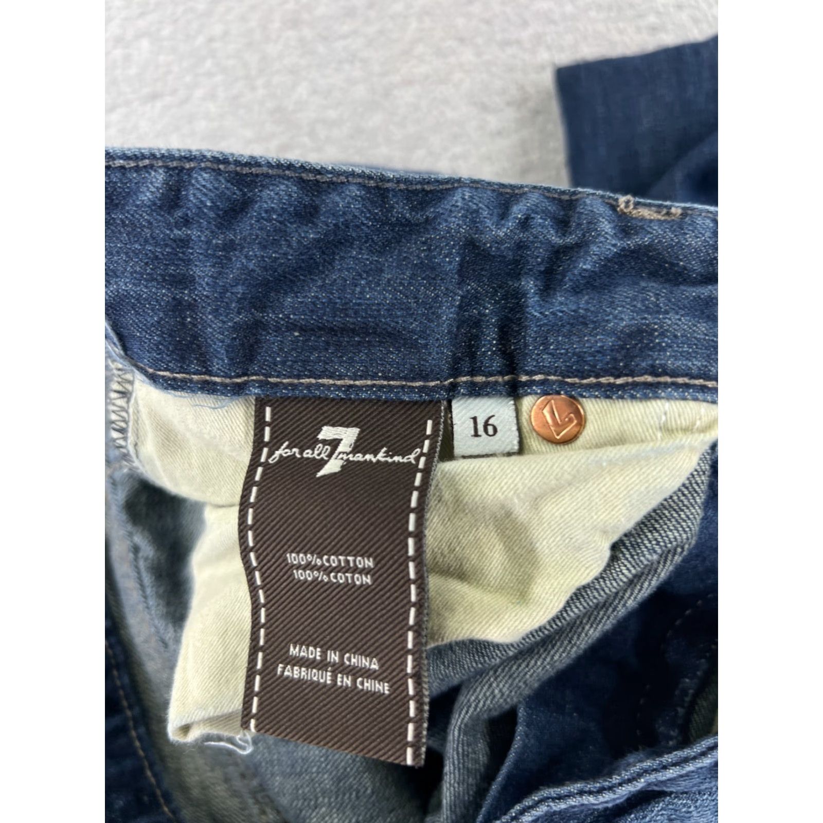 7 For All Mankind 7 For All Mankind Jeans Slimmy Straight Leg Juniors 16 Blue Denim 26x28 Women Regular 5-Pocket Distressed Cotton Blend Naked? Size 38" / US 16 / IT 52 - 7 Thumbnail