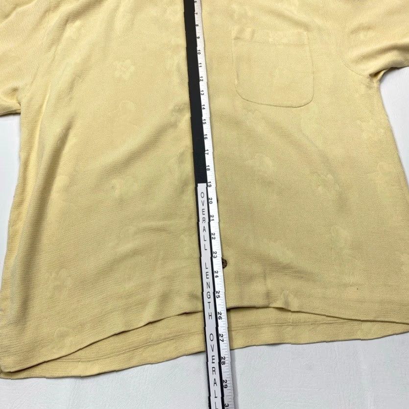 Tommy Bahama Tommy Bahama Silk Shirt Men's Medium Relaxed Fit Yellow Embossed Hawaiian Girl Size US M / EU 48-50 / 2 - 5 Thumbnail