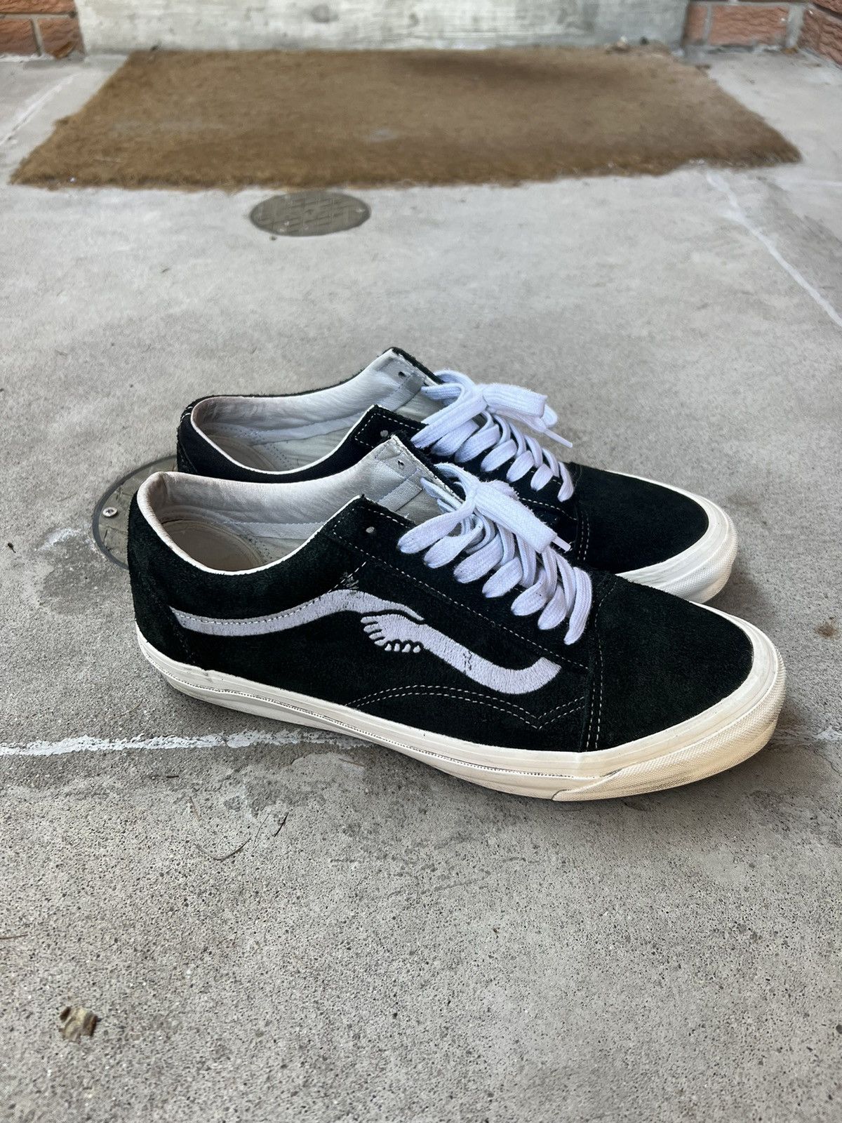 notre x vans old skool off white