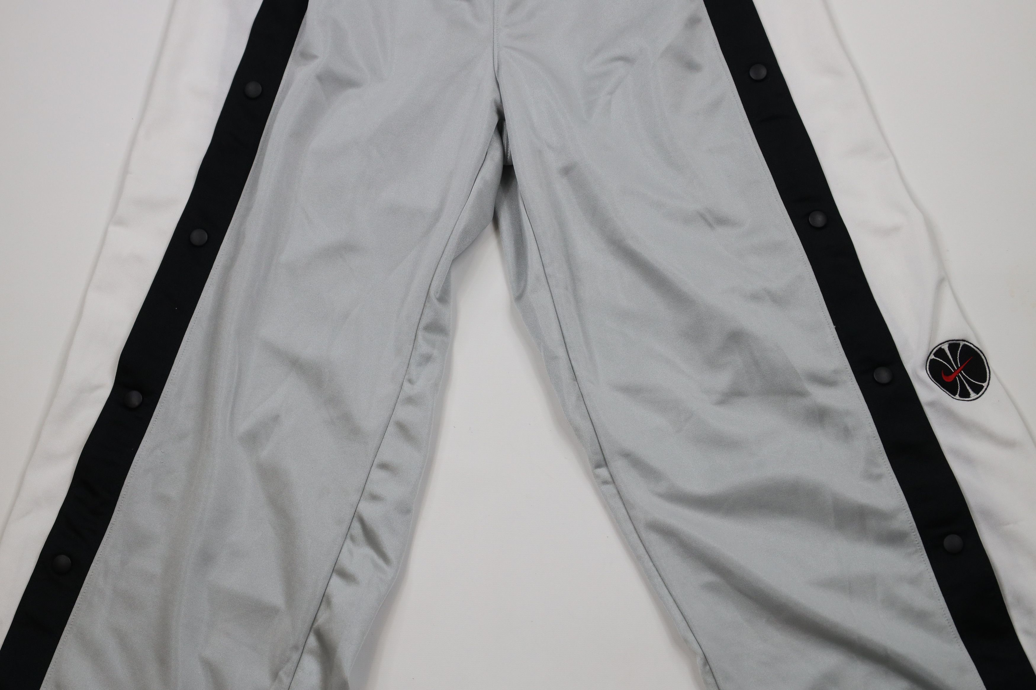 Nike × Vintage Vintage 90s Nike Basketball Swoosh Wide Leg Tearaway Pants Size US 38 / EU 54 - 3 Thumbnail
