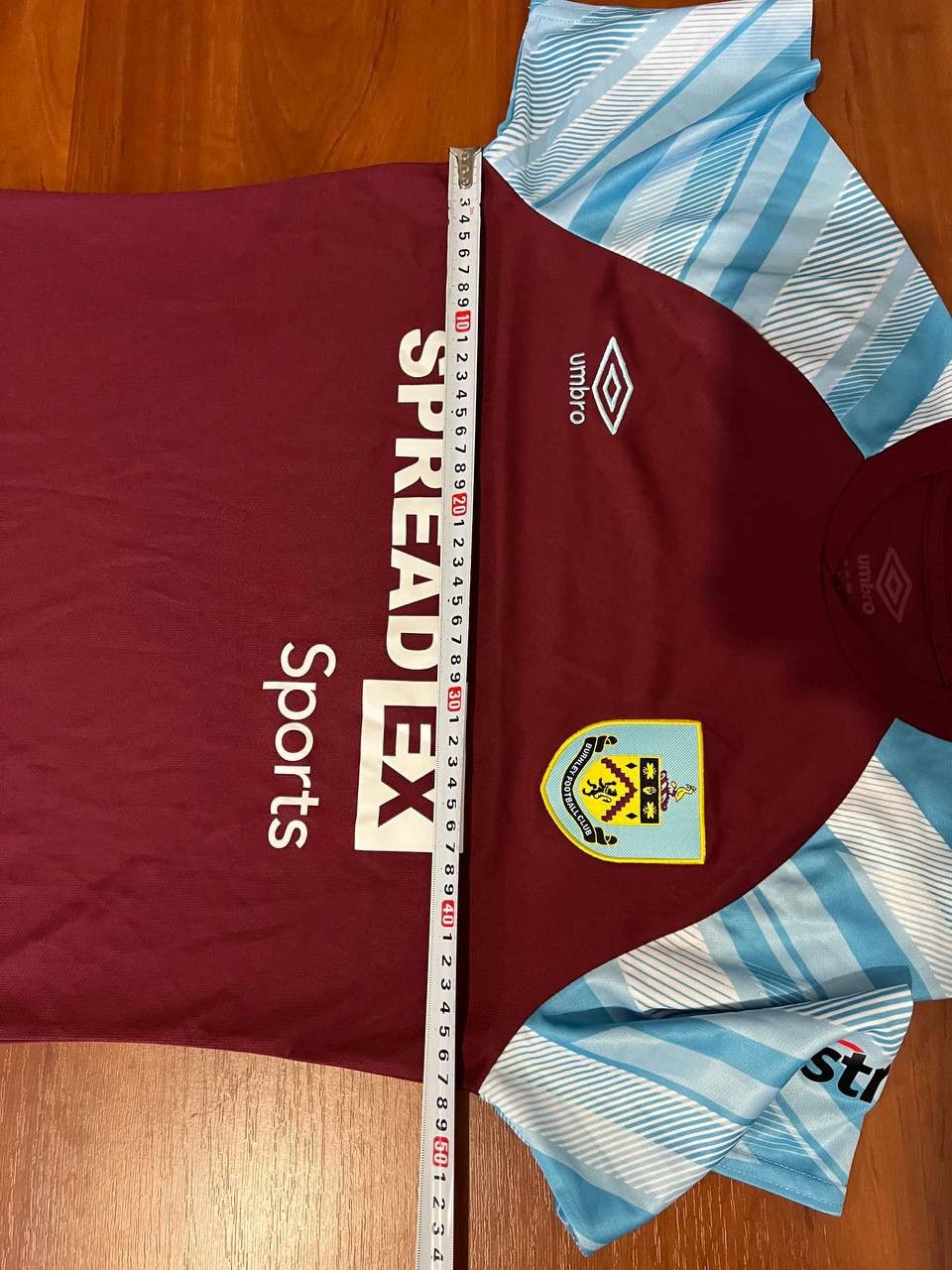 Umbro 2021/22 BURNLEY FC HOME SOCCER JERSEY FOOTBALL SHIRT SIZE S Size US S / EU 44-46 / 1 - 18 Thumbnail