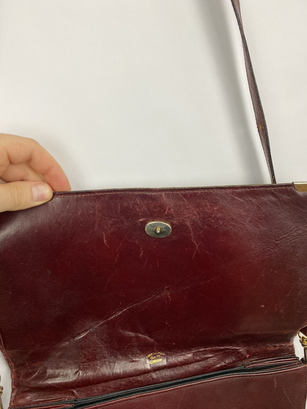 Gucci 🇮🇹 Vintage 1980 Gucci Leather Bag Rare Retro Hype Y2K Size ONE SIZE - 18 Thumbnail