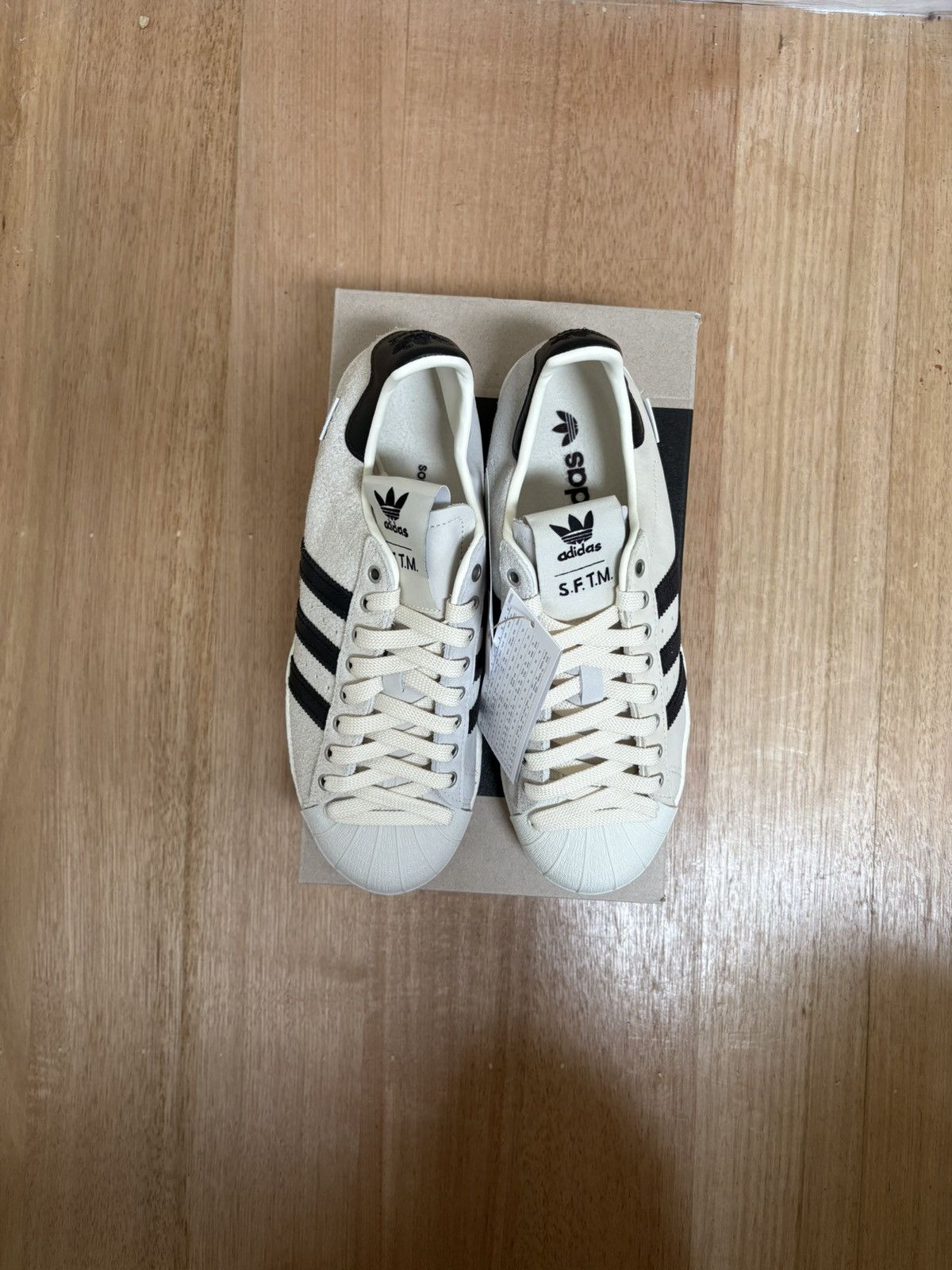 Adidas × Song For The Mute Adidas x SFTM Superstar 82 Sneaker Size US 8.5 / EU 41-42 - 4 Thumbnail